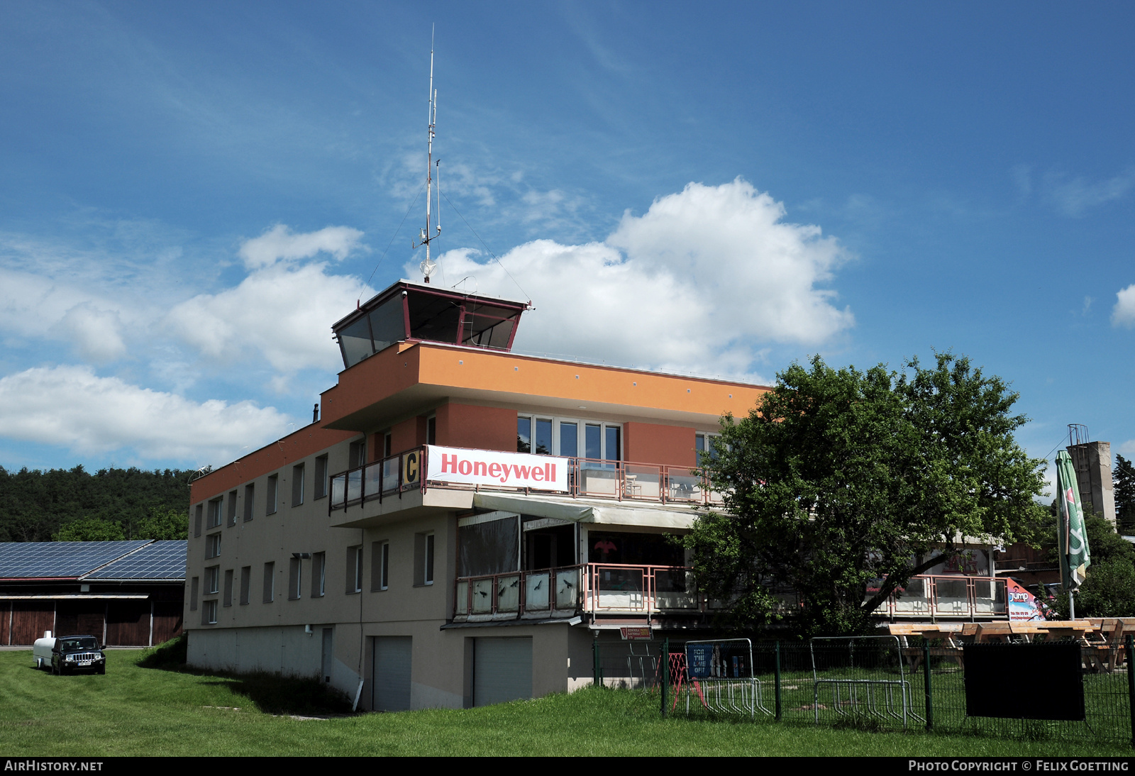 Airport photo of Medlánky (LKCM) in Czechia | AirHistory.net #742965
