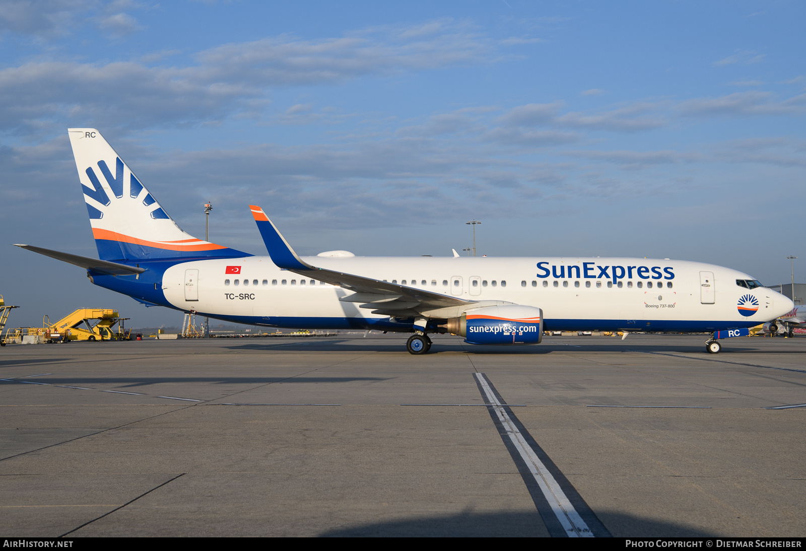 Aircraft Photo of TC-SRC | Boeing 737-8JP | SunExpress | AirHistory.net #742995