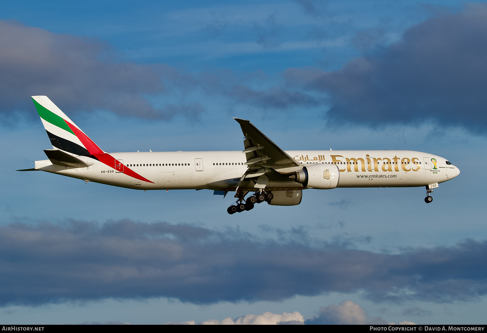 Aircraft Photo of A6-EGS | Boeing 777-31H/ER | Emirates | AirHistory.net #743044