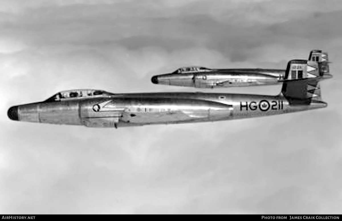 Aircraft Photo of 18211 | Avro Canada CF-100 Canuck Mk.4A | Canada - Air Force | AirHistory.net #743104