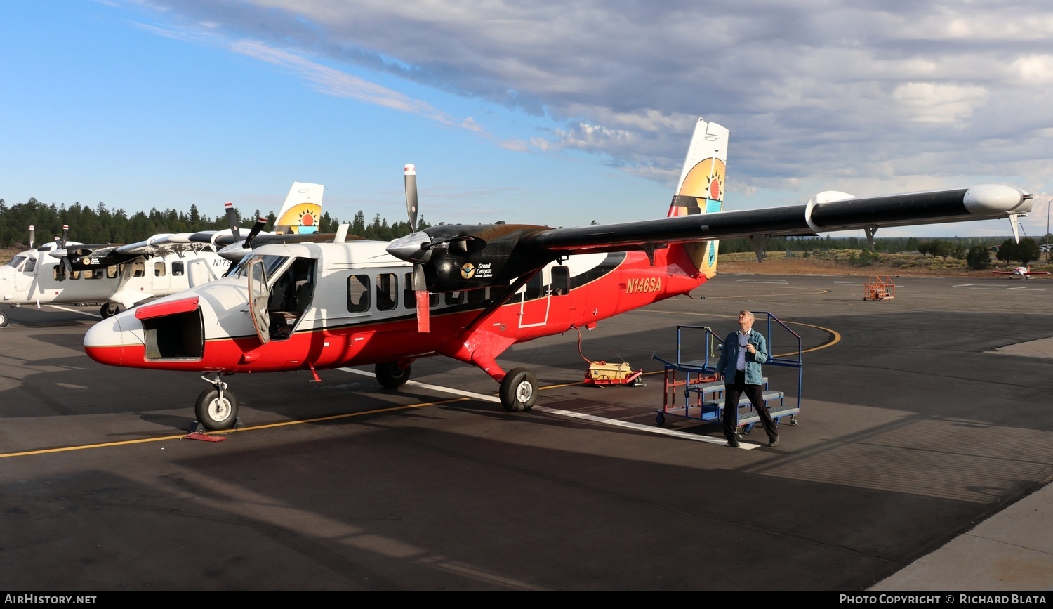 Aircraft Photo of N146SA | De Havilland Canada DHC-6-300 VistaLiner | Grand Canyon Scenic Airlines | AirHistory.net #743225