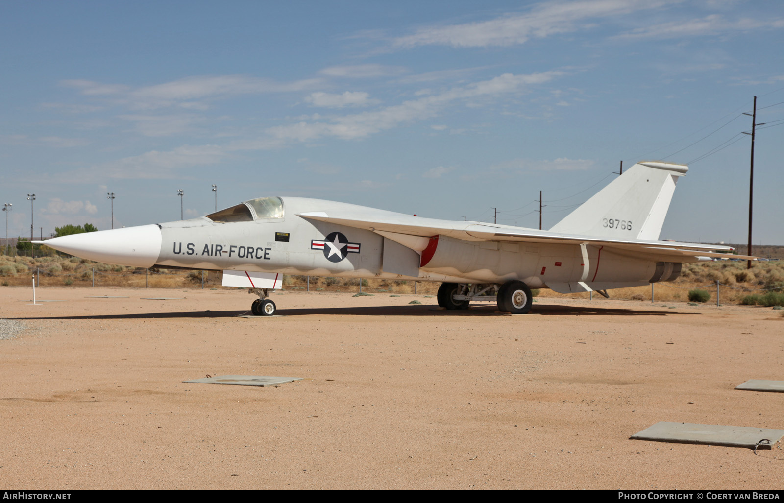 Aircraft Photo of 63-9766 / 39766 | General Dynamics F-111A Aardvark | USA - Air Force | AirHistory.net #743244
