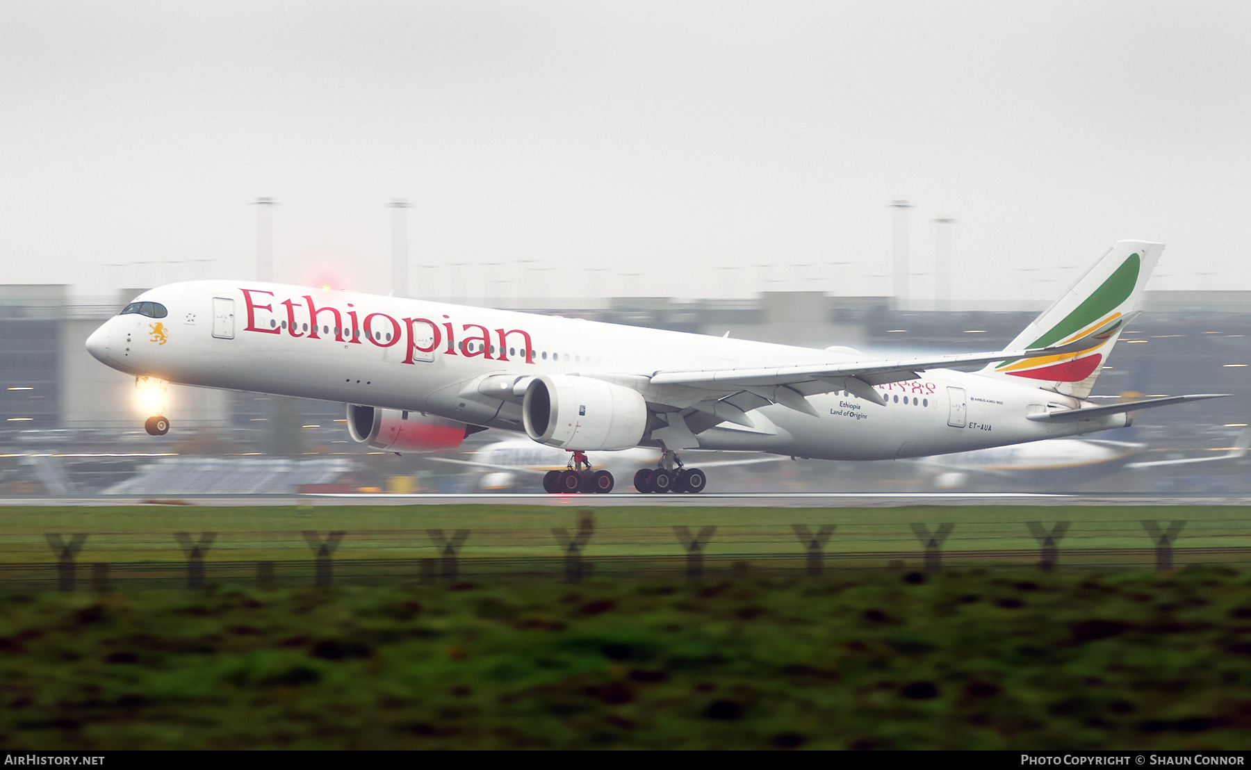 Aircraft Photo of ET-AUA | Airbus A350-941 | Ethiopian Airlines | AirHistory.net #743301