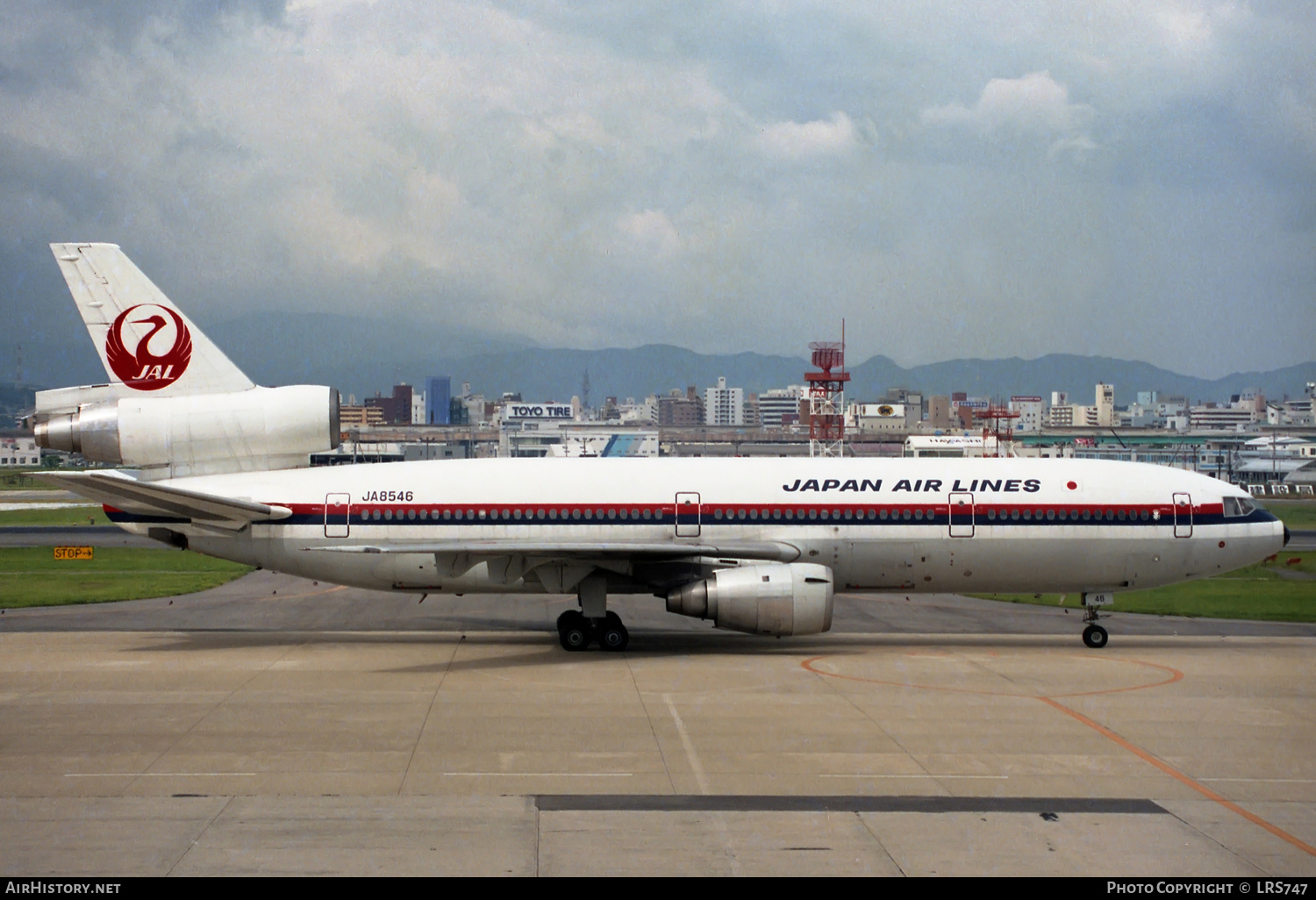 1:200 B-Models JAL DC-10-40 JA8547 Reso'cha Diecast Aircraft