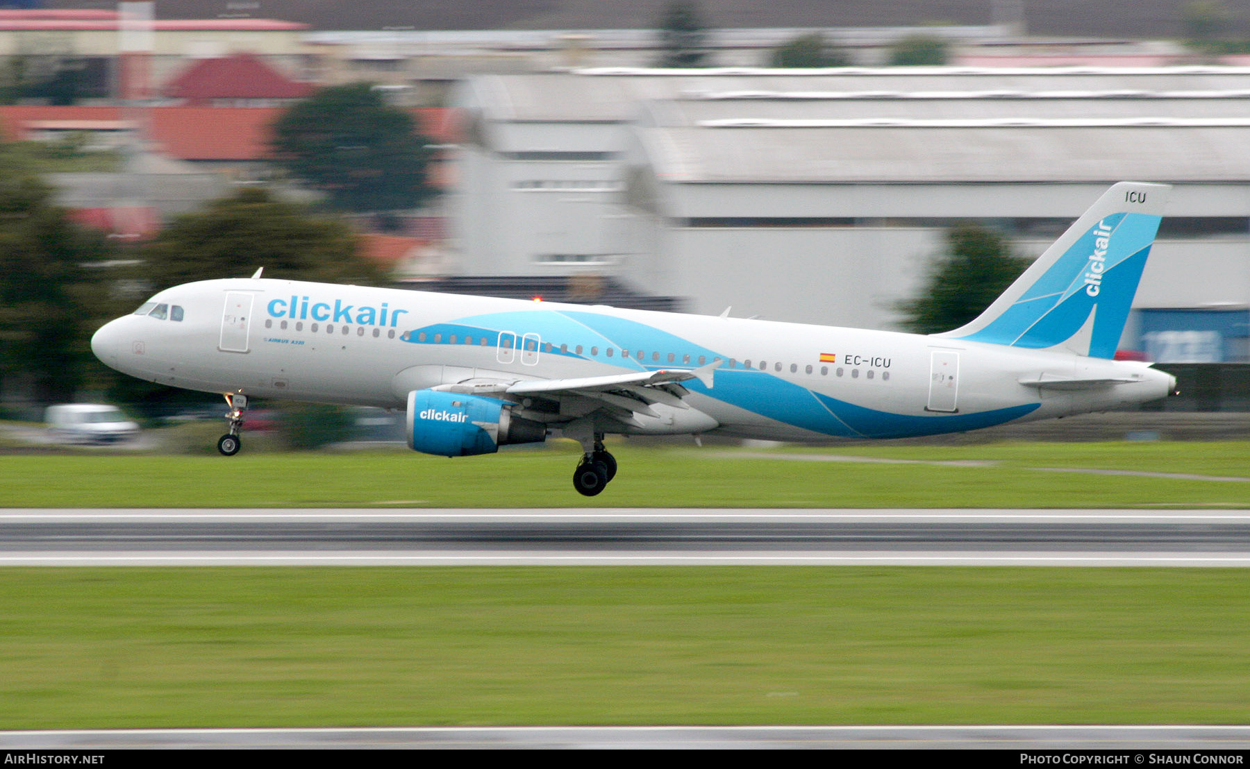 Aircraft Photo of EC-ICU | Airbus A320-211 | Clickair | AirHistory.net #743366