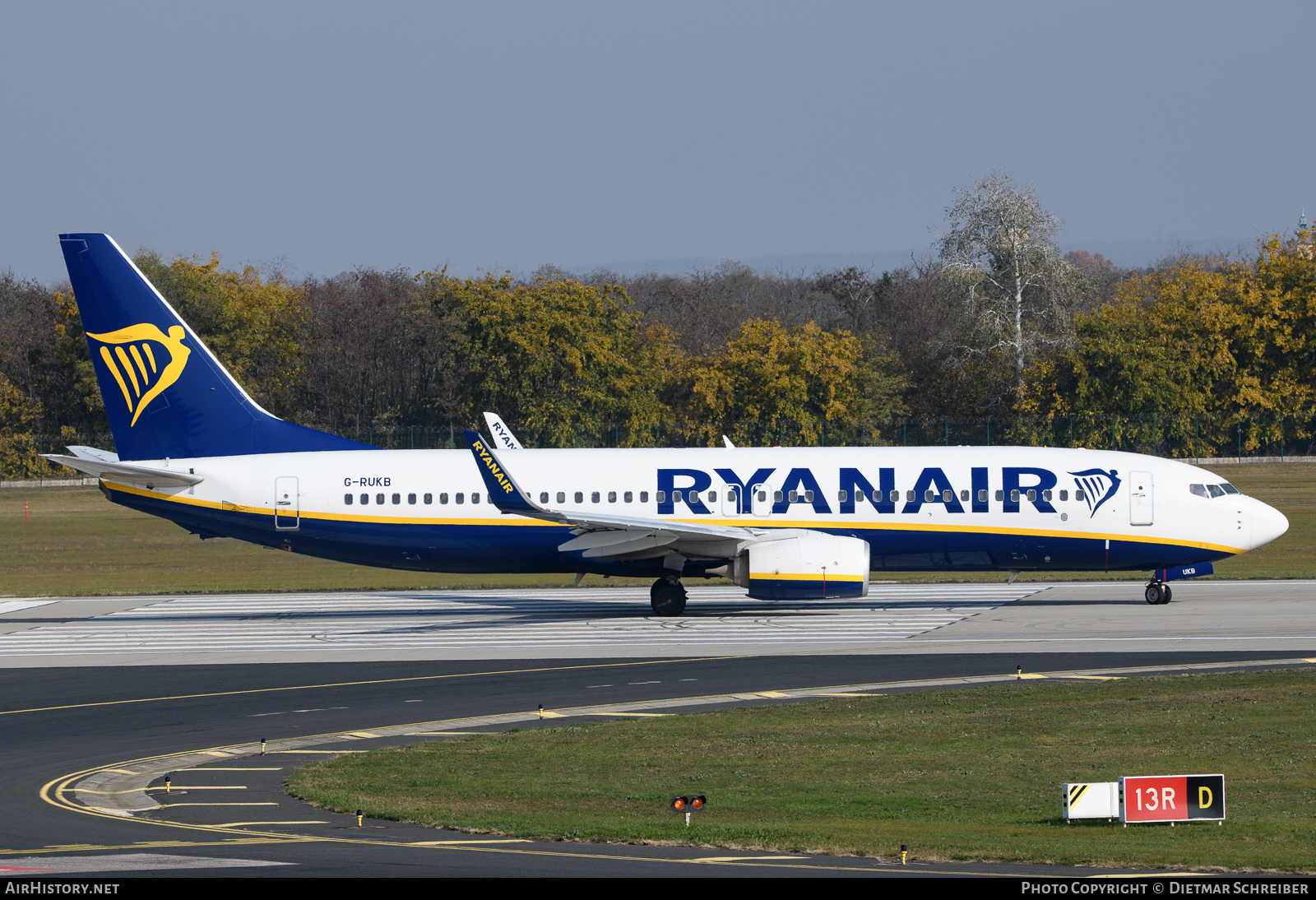 Aircraft Photo of G-RUKB | Boeing 737-8AS | Ryanair | AirHistory.net #743431