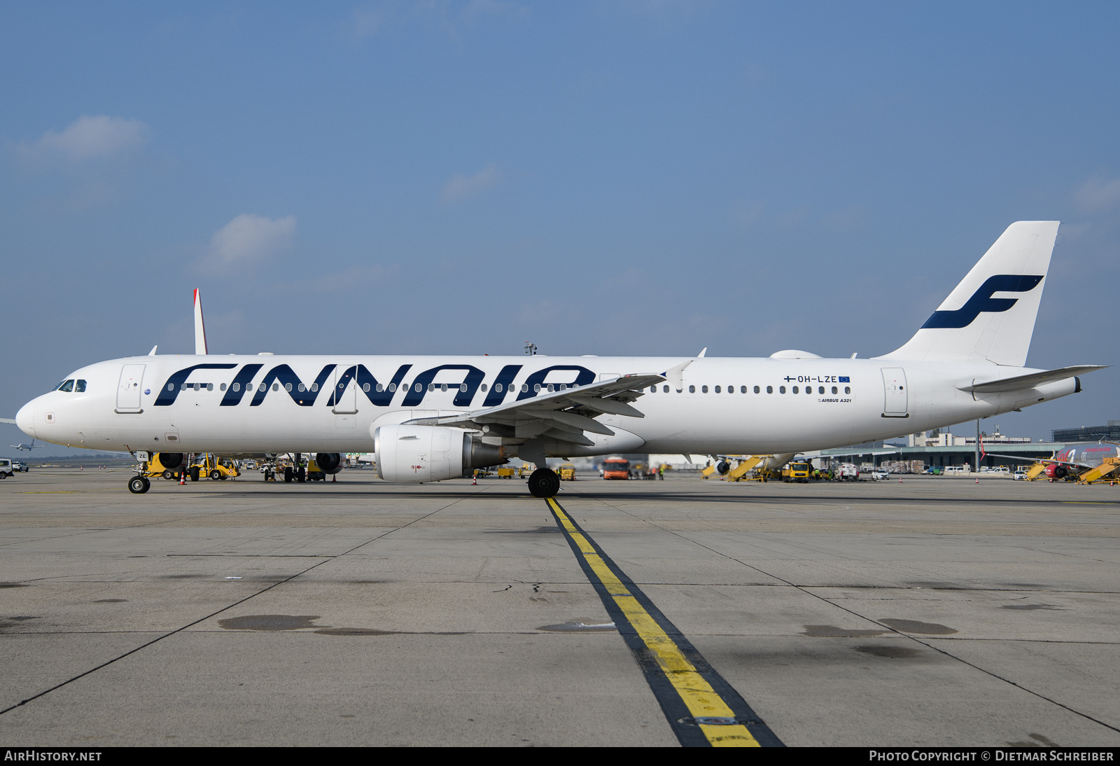 Aircraft Photo of OH-LZE | Airbus A321-211 | Finnair | AirHistory.net #743442