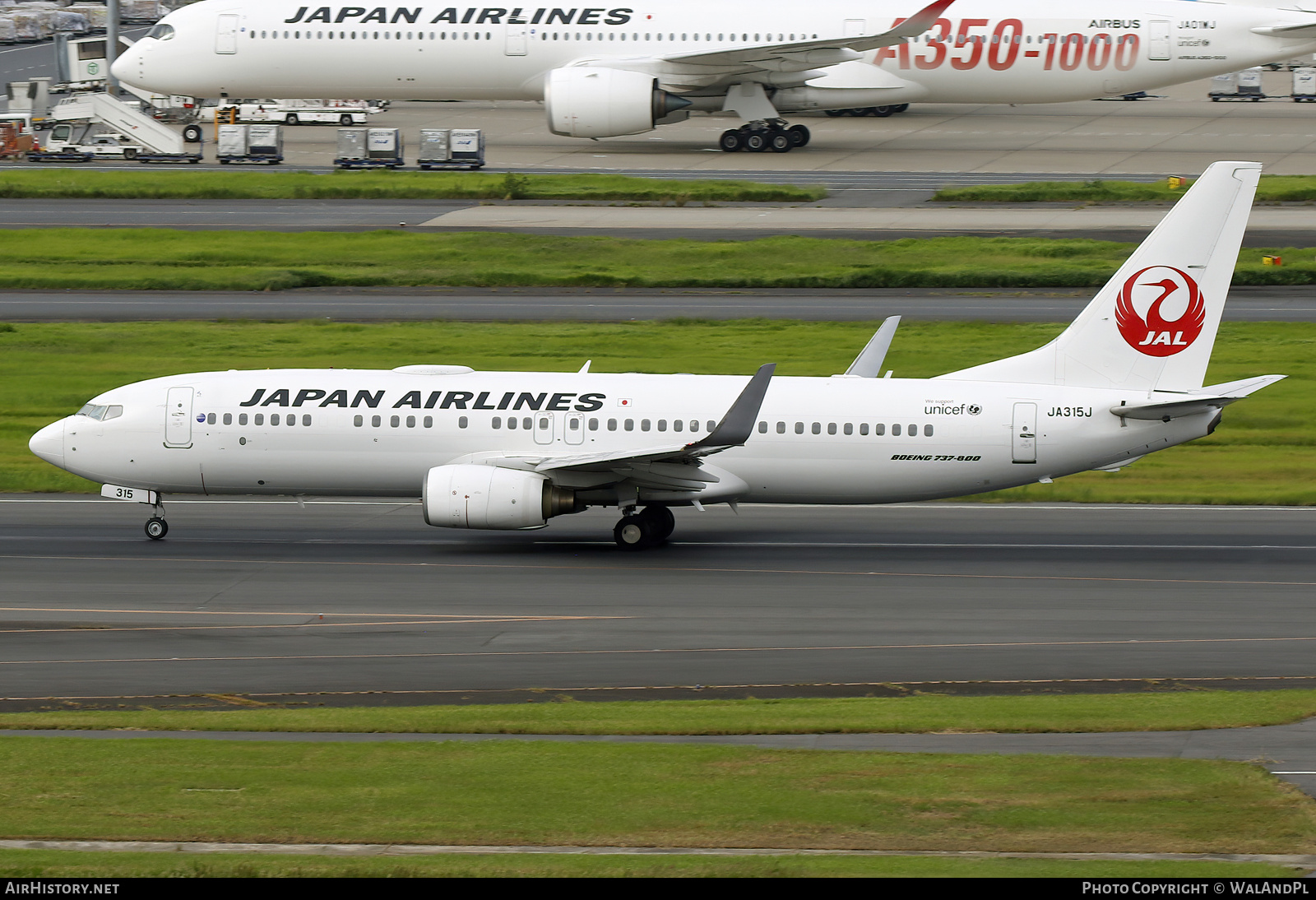 Aircraft Photo of JA315J | Boeing 737-846 | Japan Airlines - JAL | AirHistory.net #743464