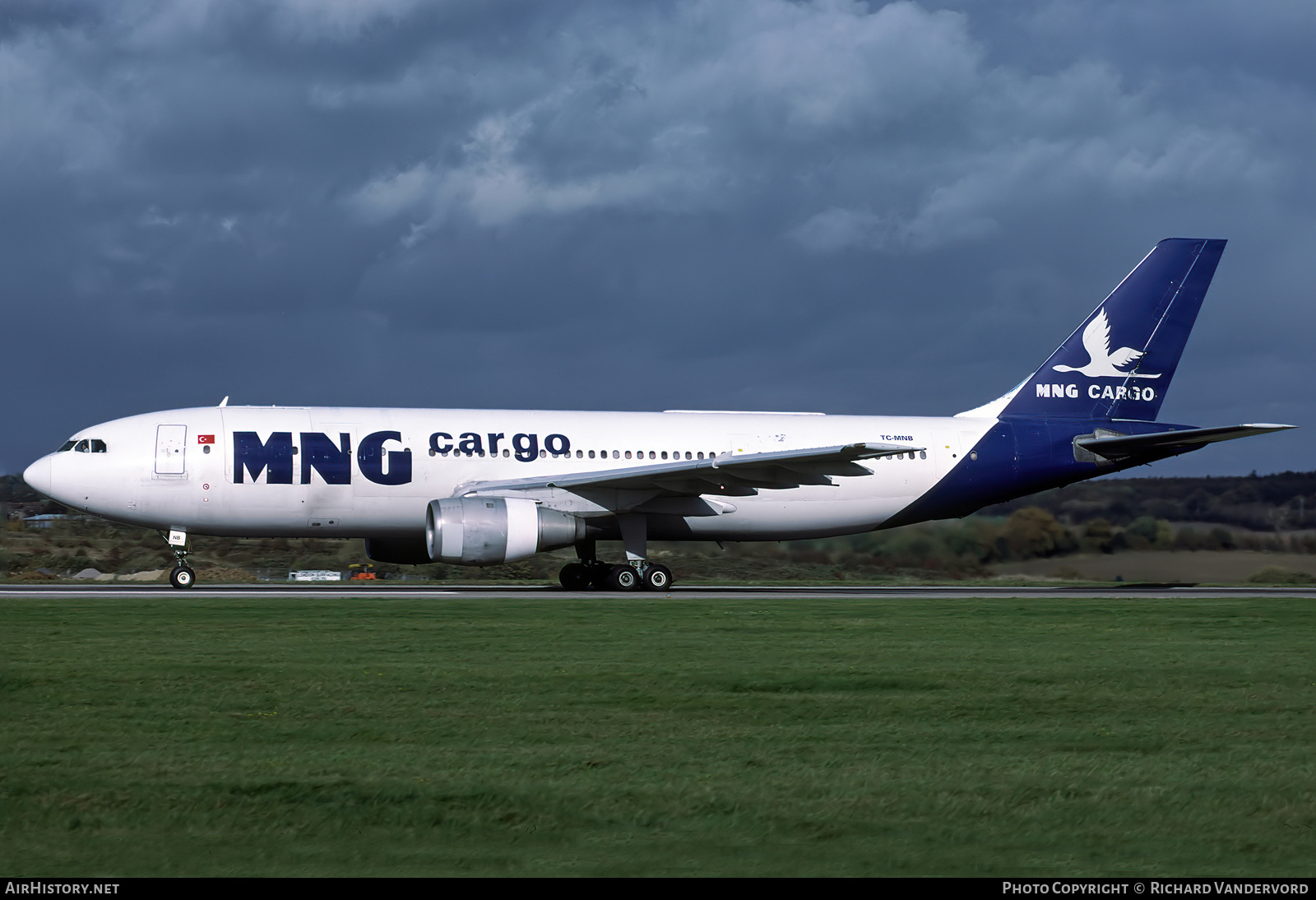Aircraft Photo of TC-MNB | Airbus A300F4-203 | MNG Cargo | AirHistory.net #743516