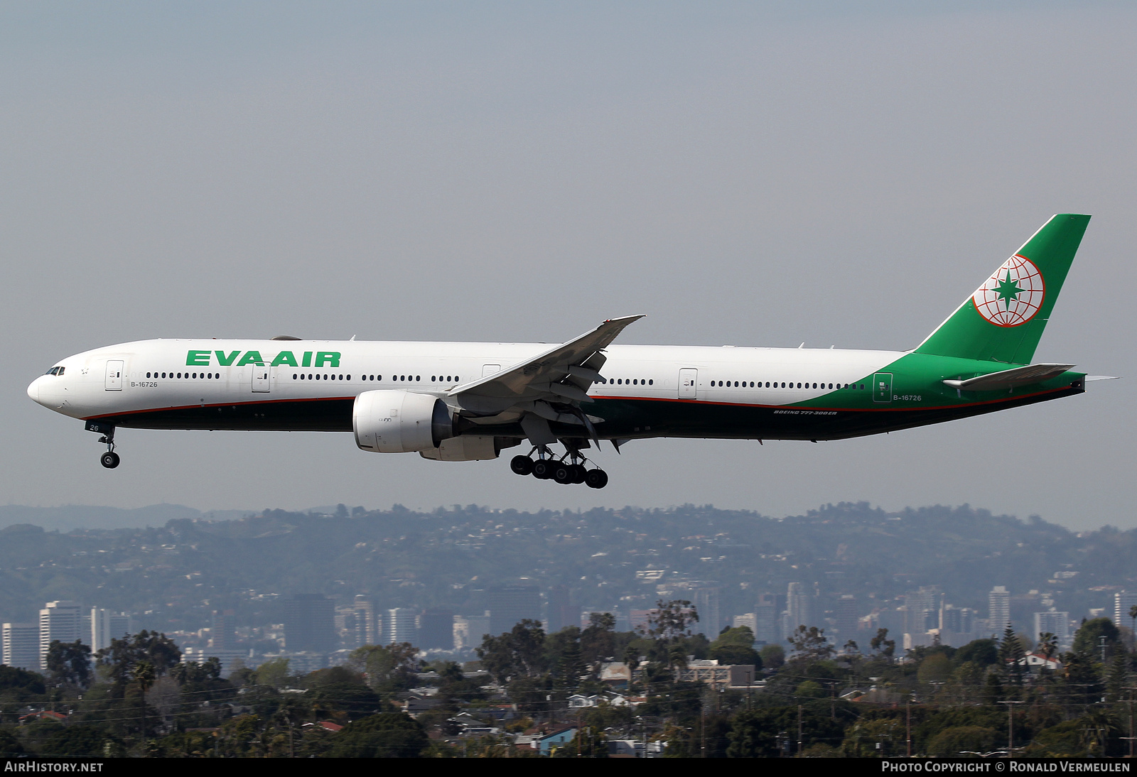 Aircraft Photo of B-16726 | Boeing 777-35E/ER | EVA Air | AirHistory.net #743688