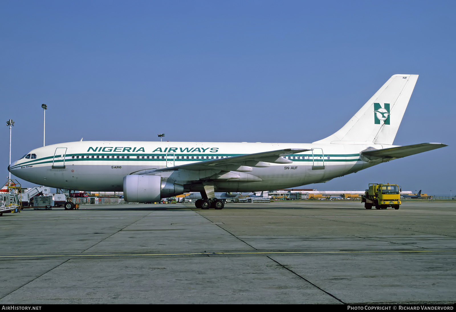 Aircraft Photo of 5N-AUF | Airbus A310-222 | Nigeria Airways | AirHistory.net #743757