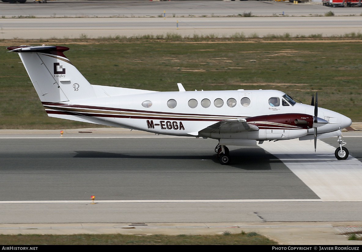 Aircraft Photo of M-EGGA | Raytheon B200 King Air | Langley Aviation | AirHistory.net #743791