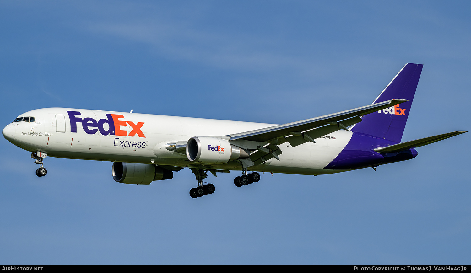 Aircraft Photo of N266FE | Boeing 767-300F | Fedex - Federal Express | AirHistory.net #743843
