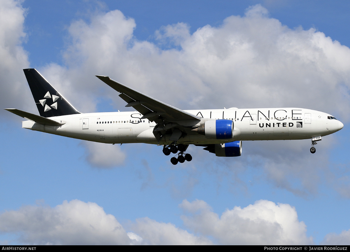 Aircraft Photo of N218UA | Boeing 777-222/ER | United Airlines | AirHistory.net #743849