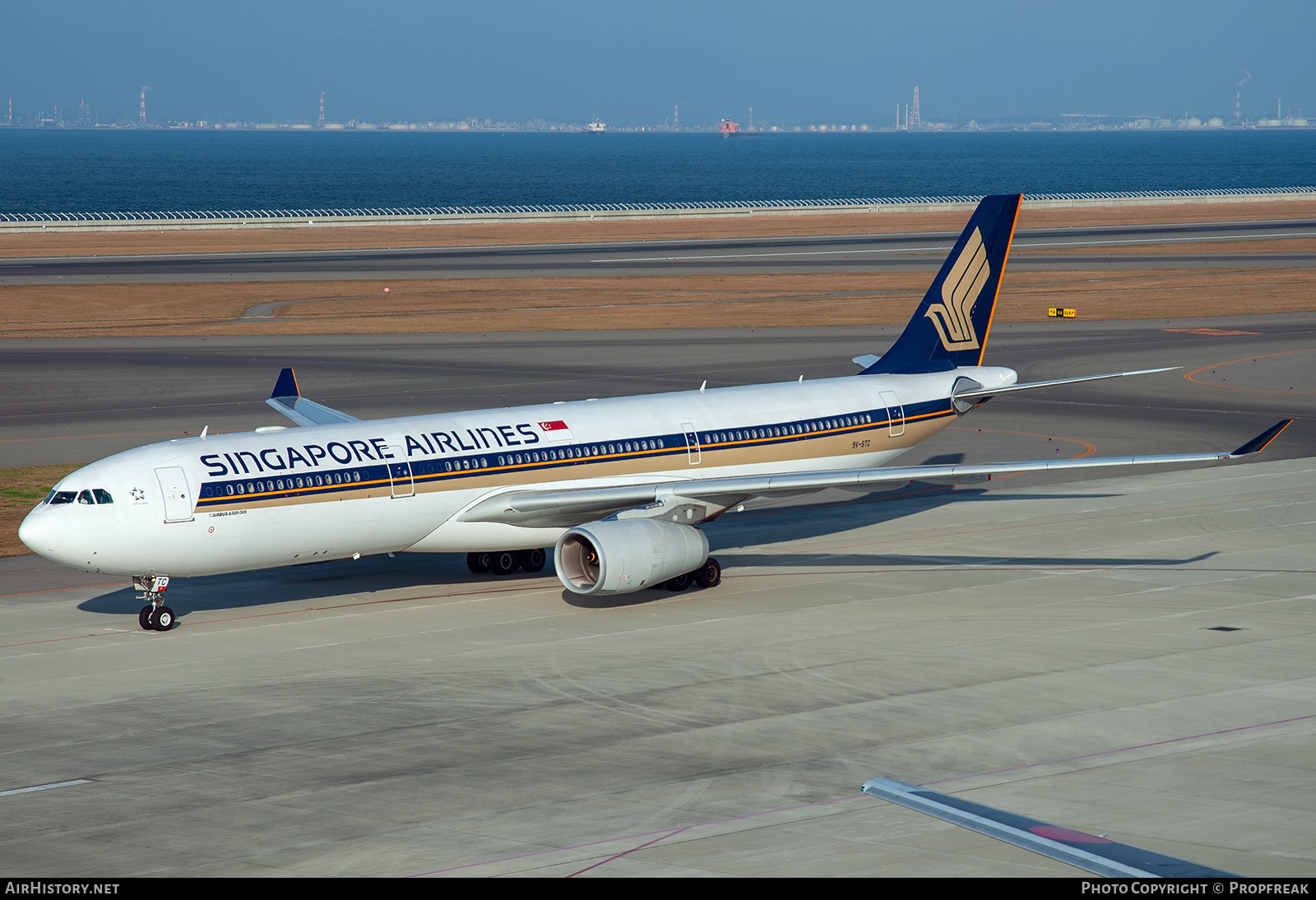 Aircraft Photo of 9V-STC | Airbus A330-343E | Singapore Airlines | AirHistory.net #744046