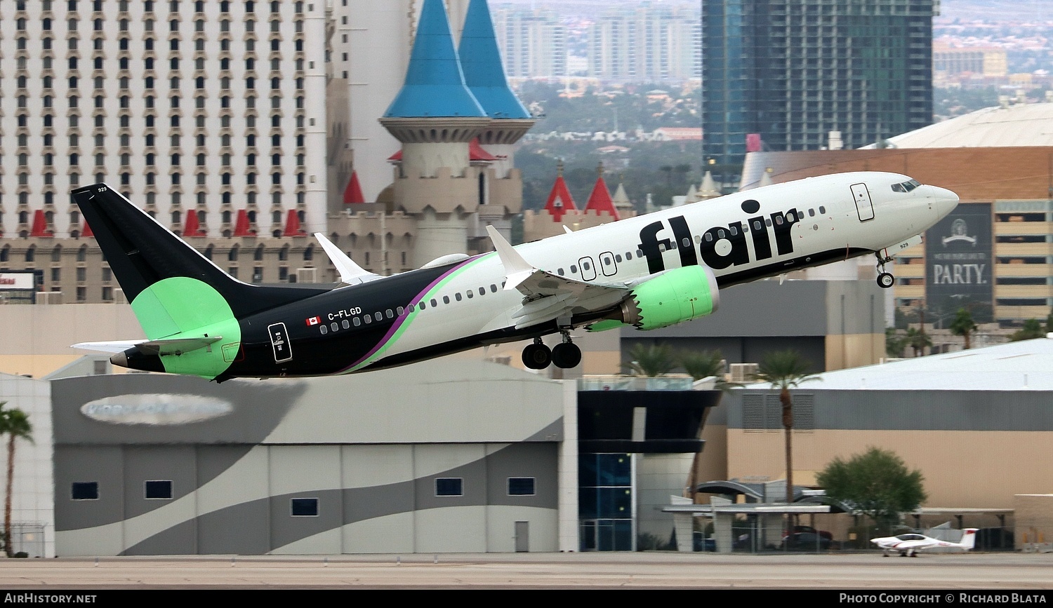 Aircraft Photo of C-FLGD | Boeing 737-8 Max 8 | Flair Airlines | AirHistory.net #744077