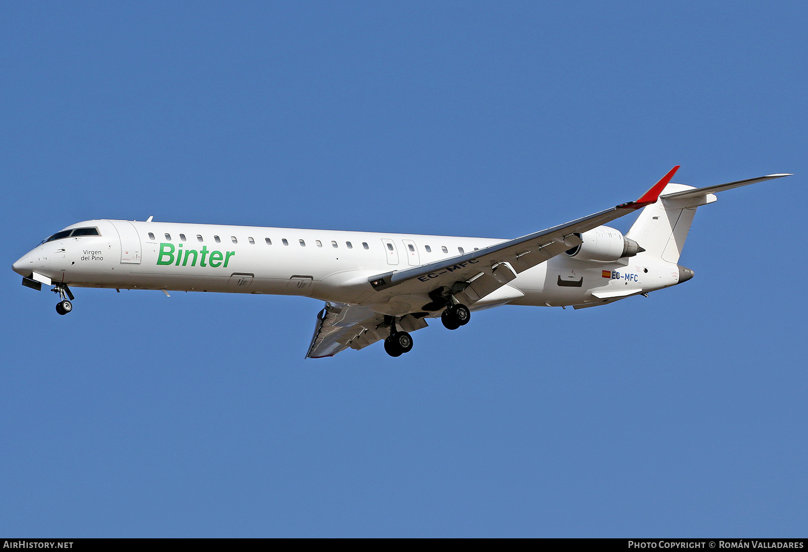 Aircraft Photo of EC-MFC | Bombardier CRJ-900 (CL-600-2D24) | Binter Canarias | AirHistory.net #744156