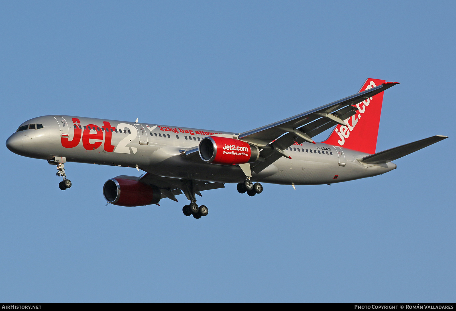 Aircraft Photo of G-LSAH | Boeing 757-21B | Jet2 | AirHistory.net #744160