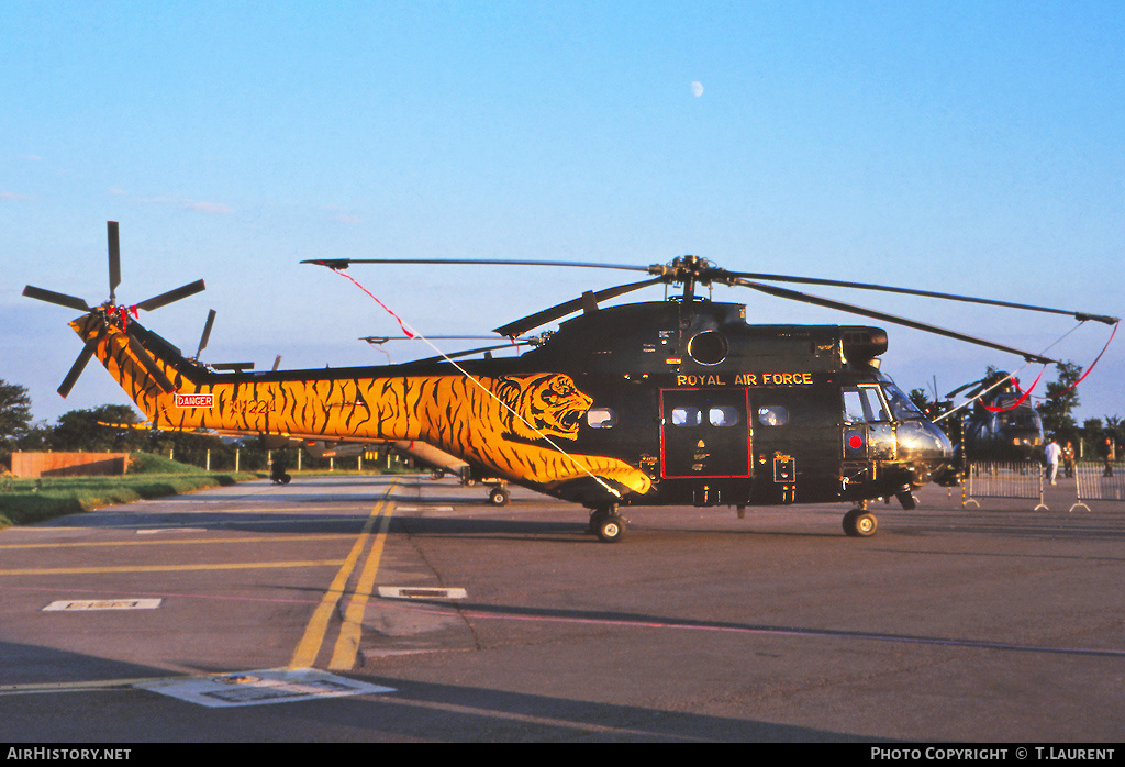 Aircraft Photo of XW224 | Aerospatiale SA-330E Puma HC1 | UK - Air Force | AirHistory.net #744190