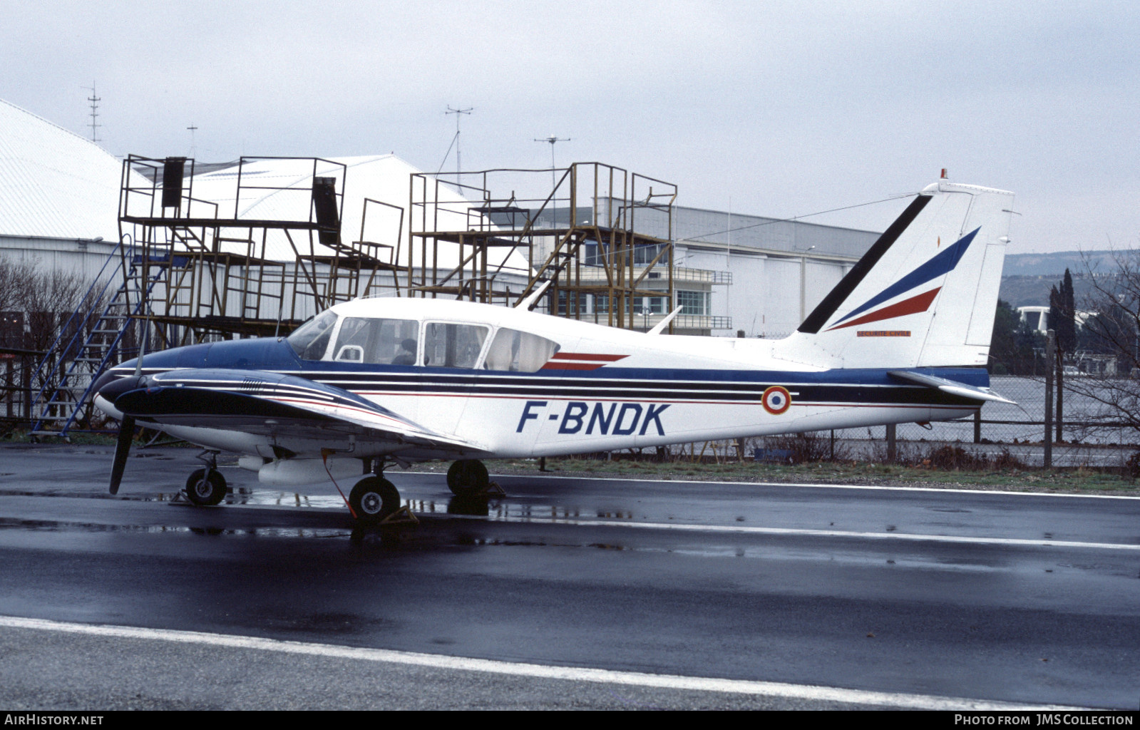 Aircraft Photo of F-BNDK | Piper PA-23-250 Aztec C | AirHistory.net #744389