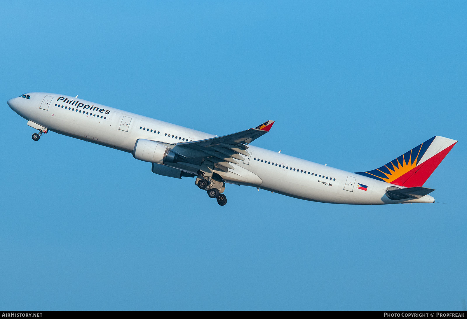 Aircraft Photo of RP-C3335 | Airbus A330-301 | Philippine Airlines | AirHistory.net #744411