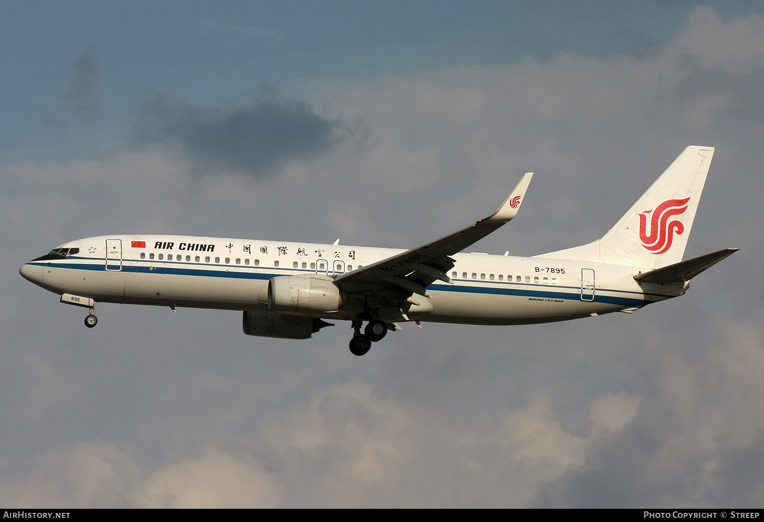 Aircraft Photo of B-7895 | Boeing 737-800 | Air China | AirHistory.net #744430
