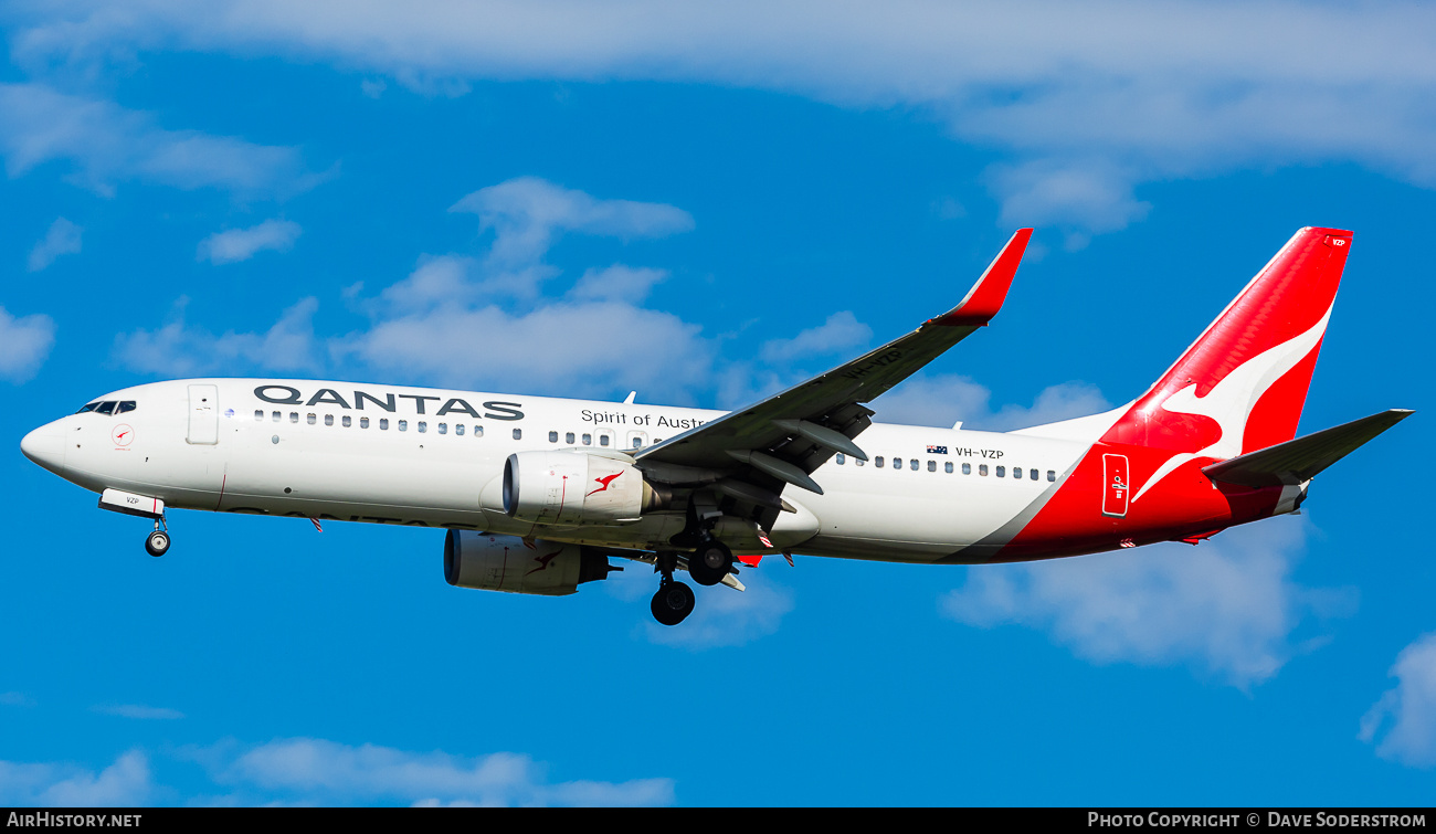 Aircraft Photo of VH-VZP | Boeing 737-838 | Qantas | AirHistory.net #744446
