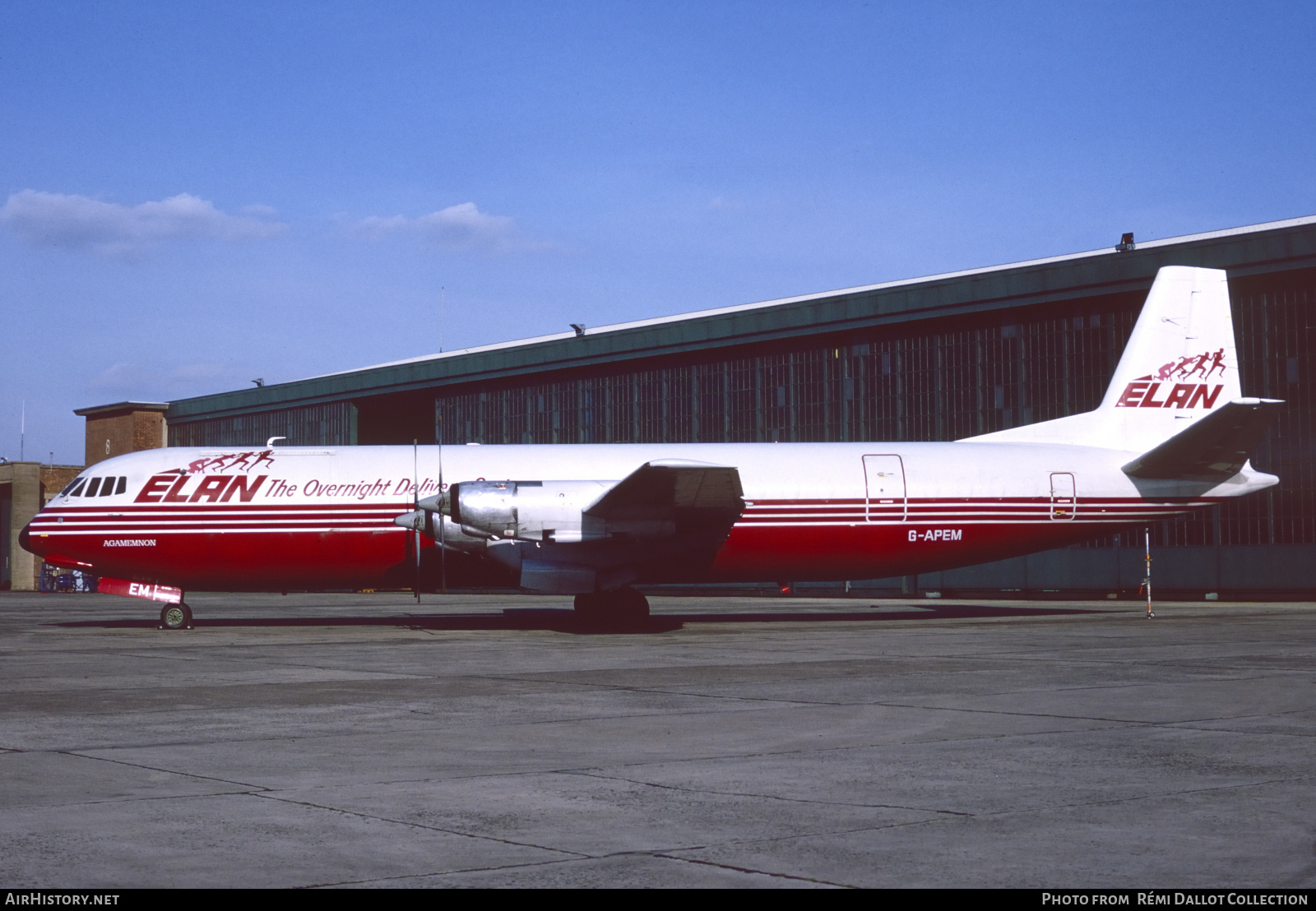 Aircraft Photo of G-APEM | Vickers 953C Merchantman | Elan Overnight Delivery System | AirHistory.net #744483