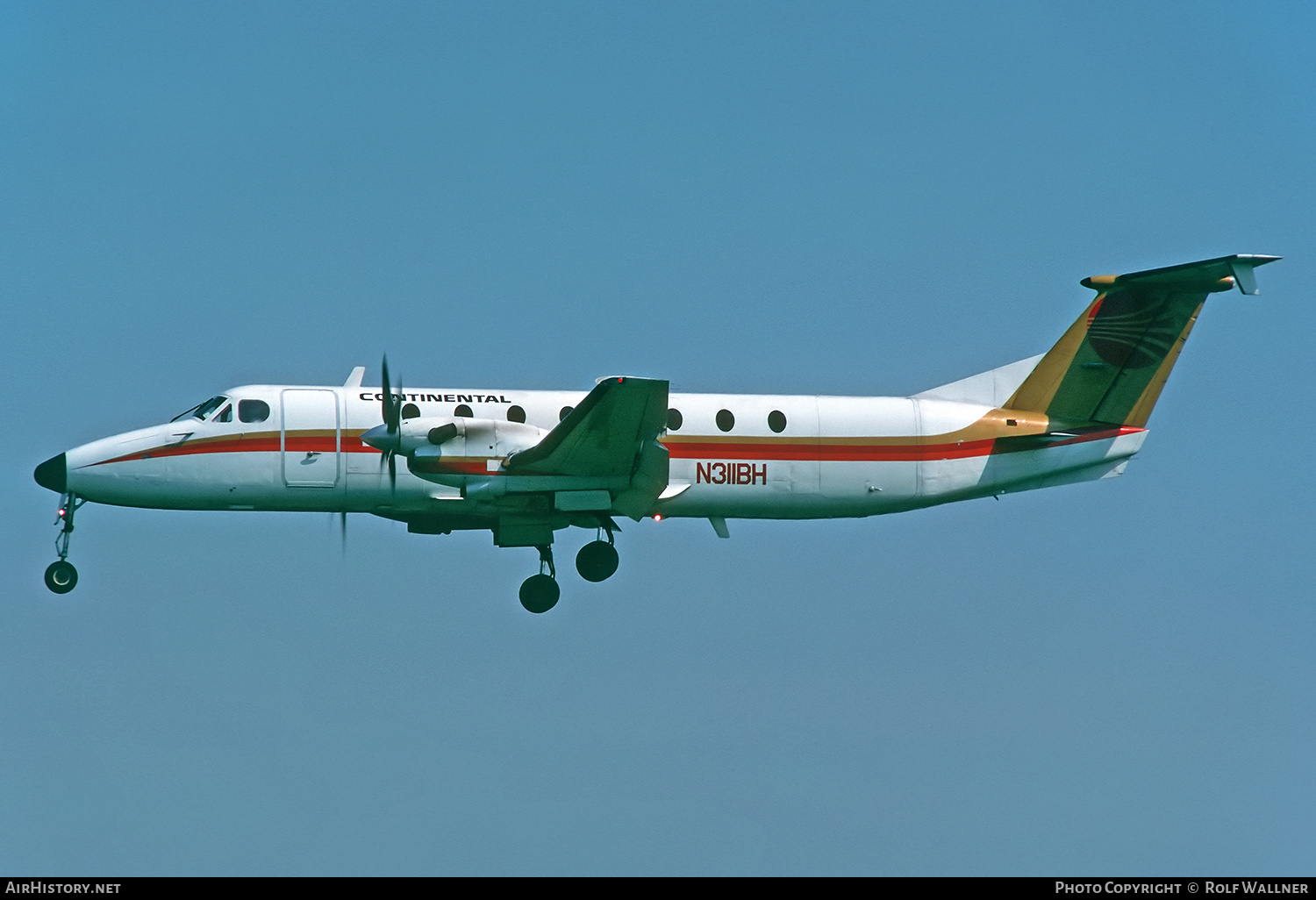 Aircraft Photo of N311BH | Beech 1900C | Continental Airlines | AirHistory.net #744488