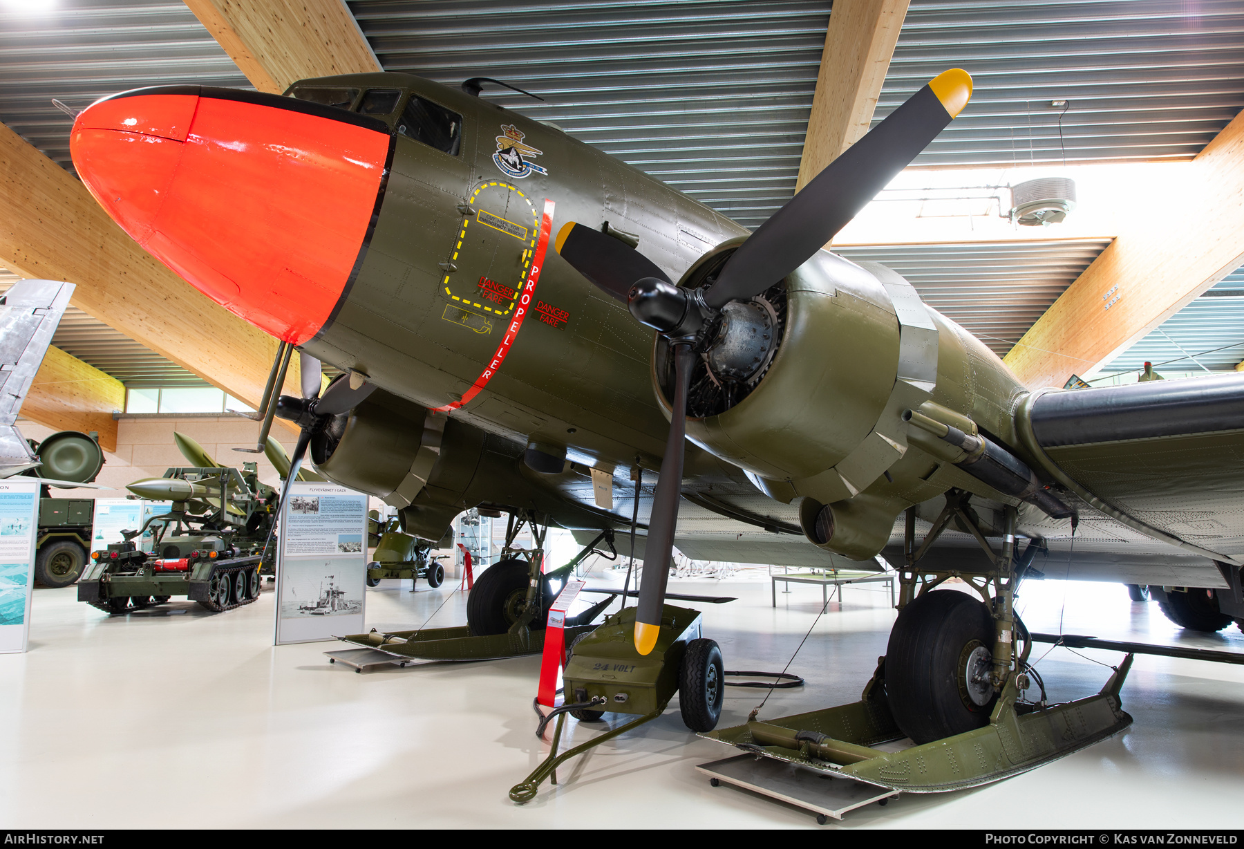 Aircraft Photo of K-687 | Douglas C-47A Skytrain | Denmark - Air Force | AirHistory.net #744544