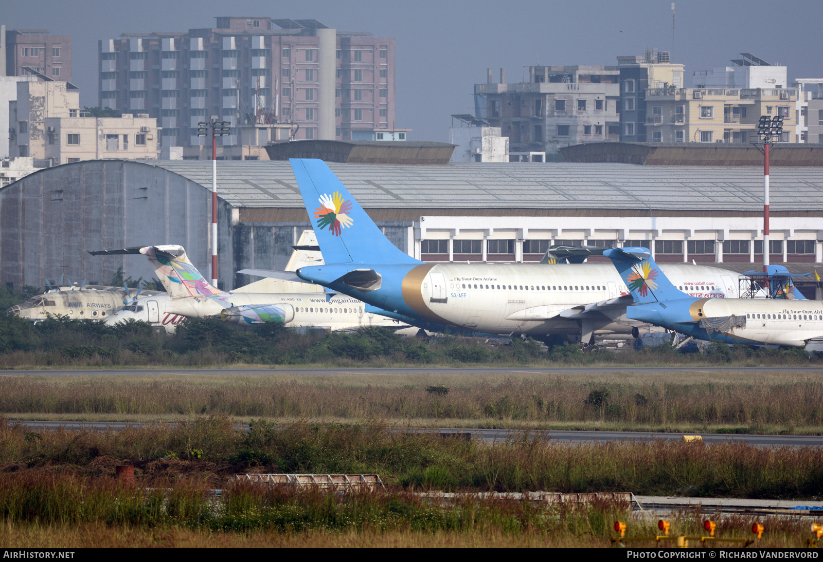 Airport photo of Dhaka - Hazrat Shahjalal International (VGHS / DAC) in Bangladesh | AirHistory.net #744745