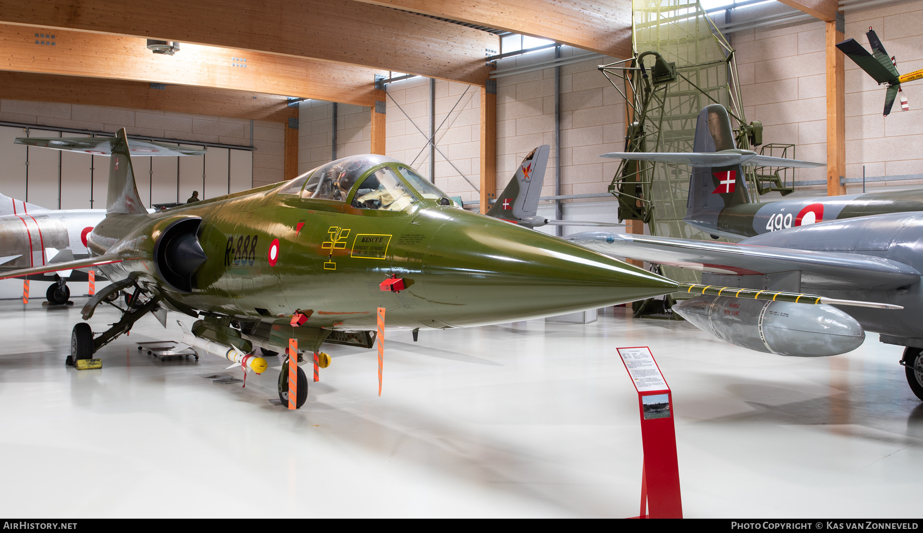 Aircraft Photo of R-888 | Canadair CF-104 Starfighter | Denmark - Air Force | AirHistory.net #744800