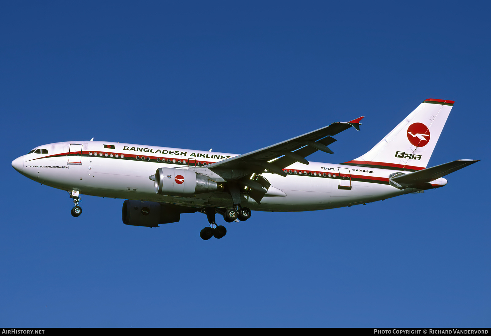 Aircraft Photo of S2-ADE | Airbus A310-325 | Biman Bangladesh Airlines | AirHistory.net #744814