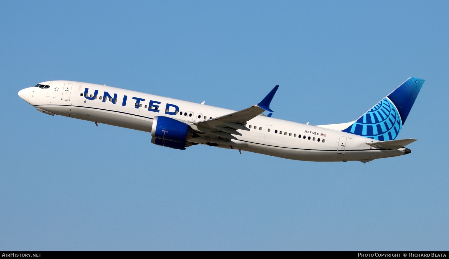 Aircraft Photo of N37554 | Boeing 737-9 Max 9 | United Airlines | AirHistory.net #744834