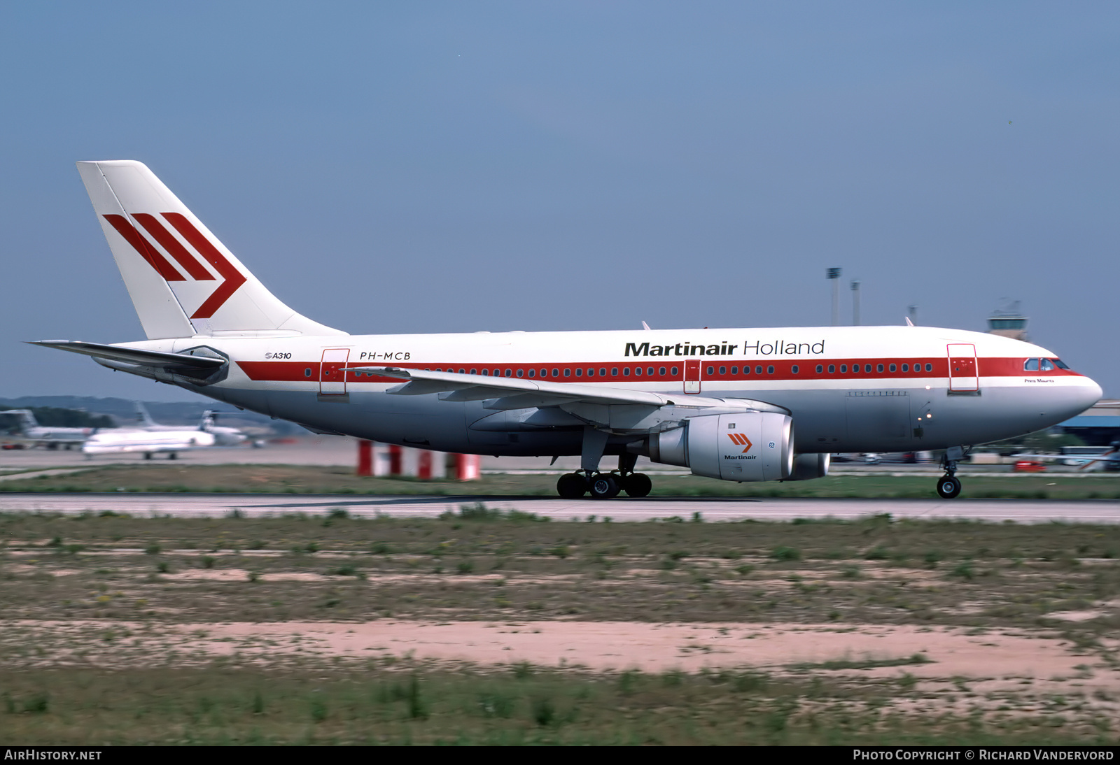 Aircraft Photo of PH-MCB | Airbus A310-203C | Martinair Holland | AirHistory.net #744883
