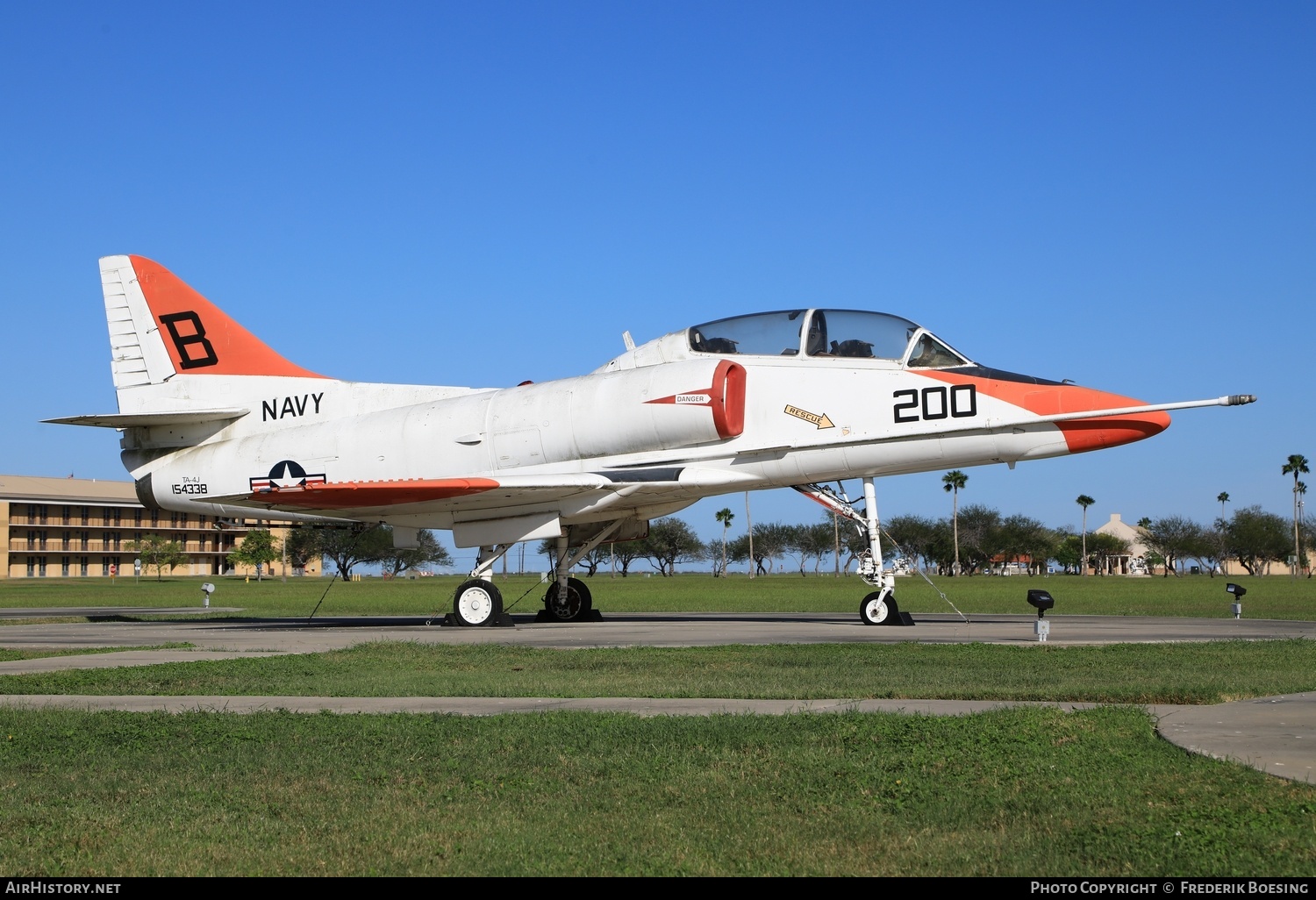 Aircraft Photo of 154338 | McDonnell Douglas TA-4J Skyhawk | USA - Navy | AirHistory.net #744884