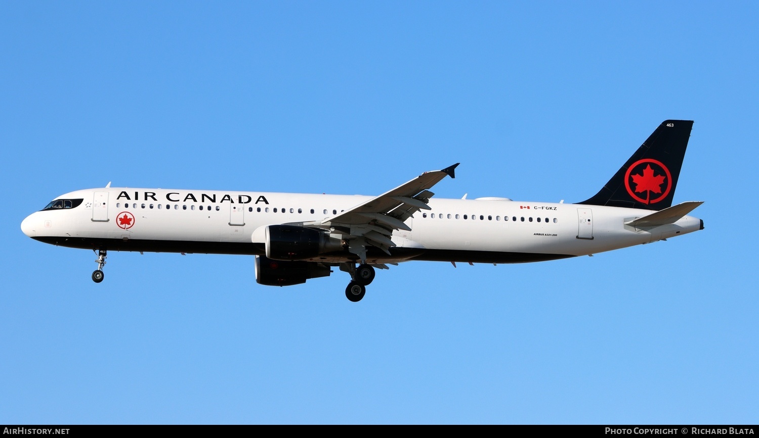 Aircraft Photo of C-FGKZ | Airbus A321-212 | Air Canada | AirHistory.net #745151