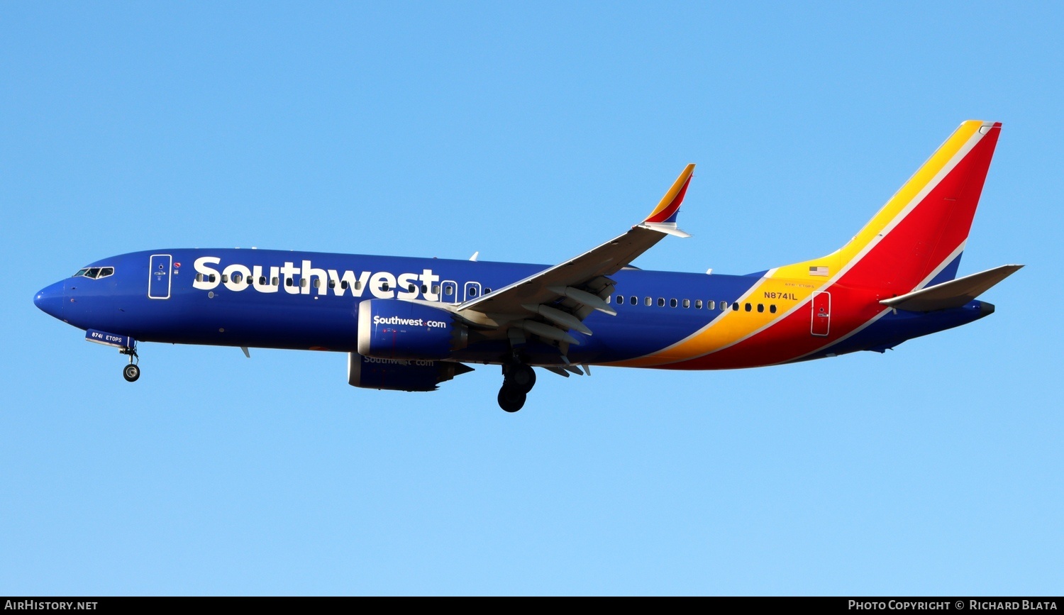 Aircraft Photo of N8741L | Boeing 737-8 Max 8 | Southwest Airlines | AirHistory.net #745153