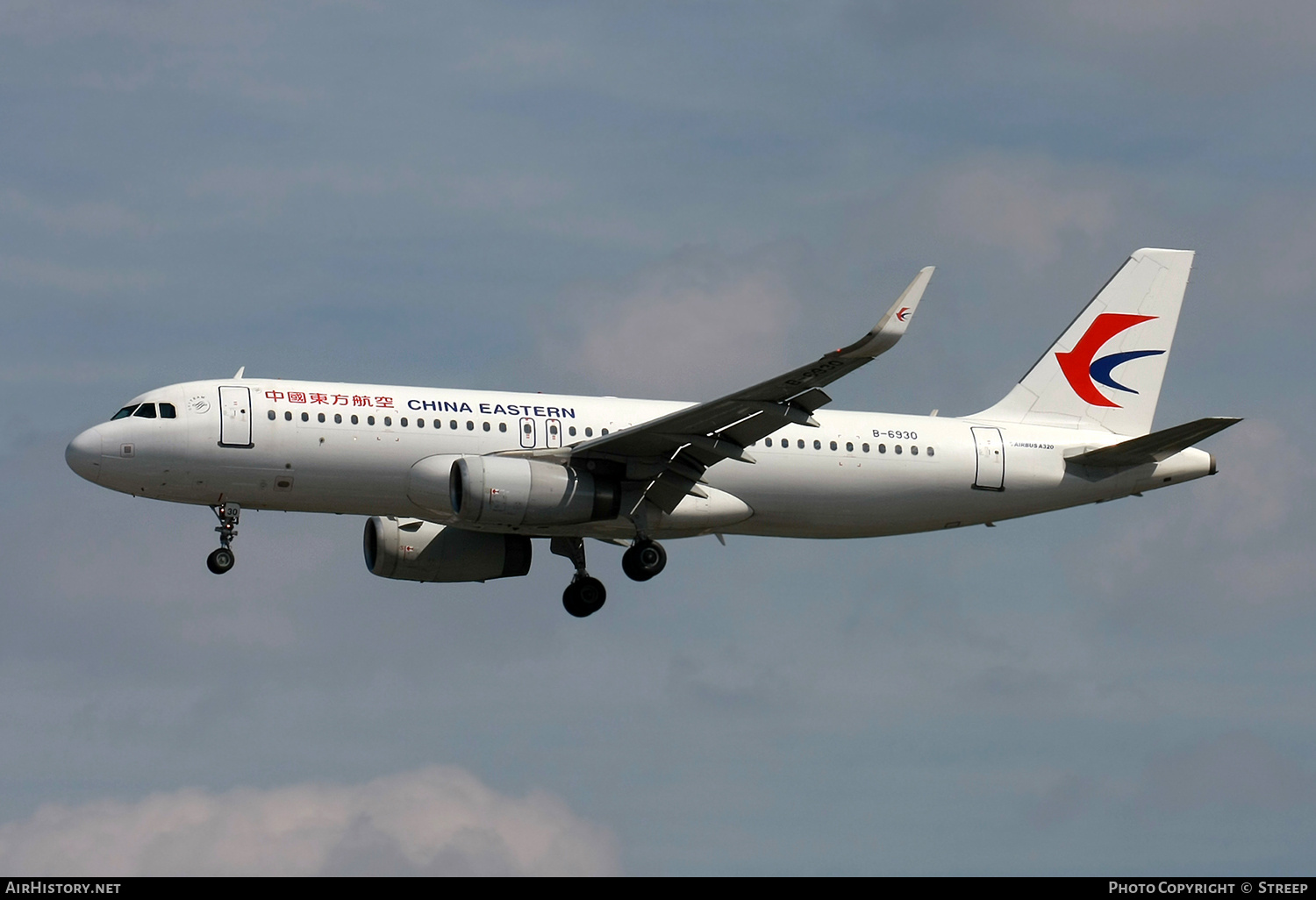 Aircraft Photo of B-6930 | Airbus A320-232 | China Eastern Airlines | AirHistory.net #745158