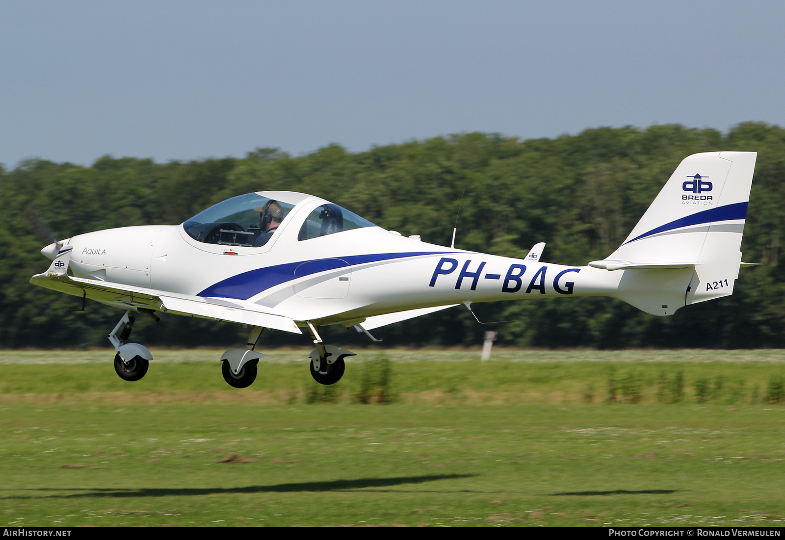 Aircraft Photo of PH-BAG | Aquila AT01-100A A211 | Breda Aviation | AirHistory.net #745165