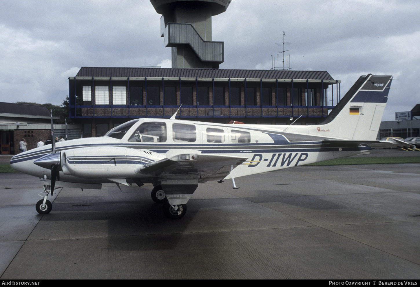 Aircraft Photo of D-IIWP | Beech 58P Pressurized Baron | AirHistory.net #745335