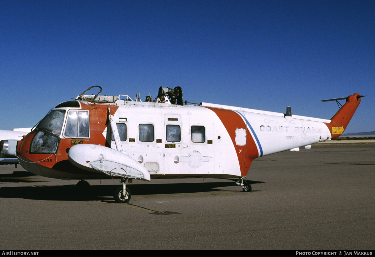 Aircraft Photo of 1400 | Sikorsky HH-52A Seaguard (S-62A) | USA - Coast Guard | AirHistory.net #745350