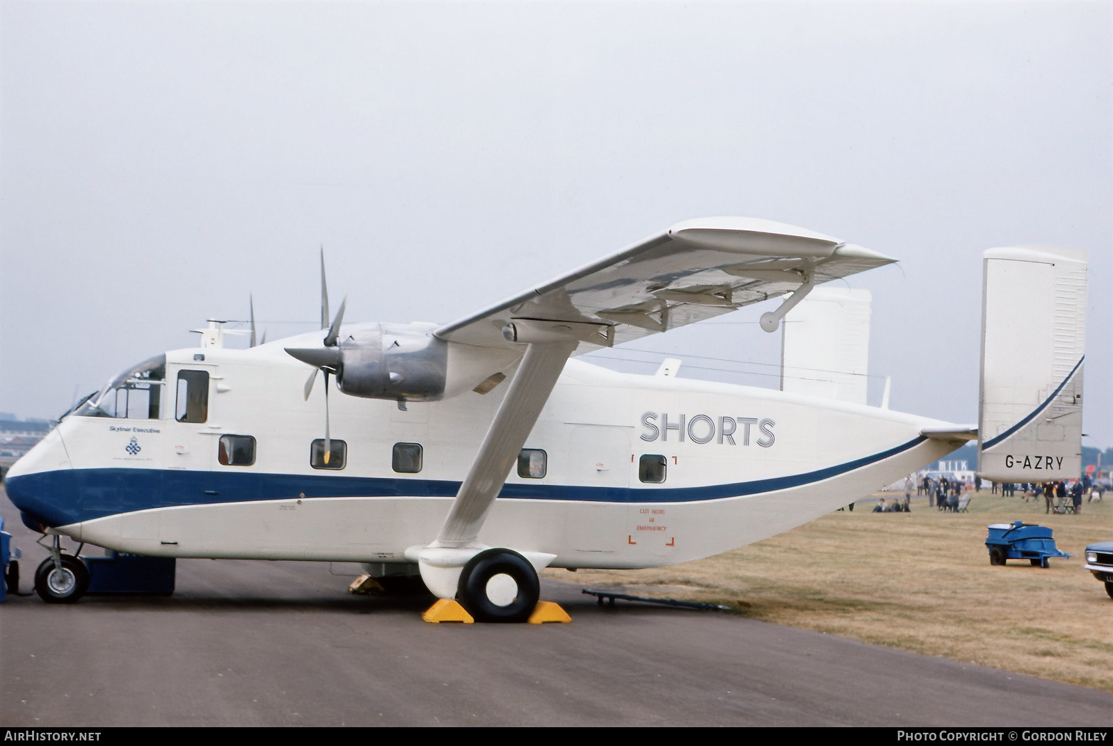 Aircraft Photo of G-AZRY | Short SC.7 Skyliner 3A-100 | Shorts | AirHistory.net #745359