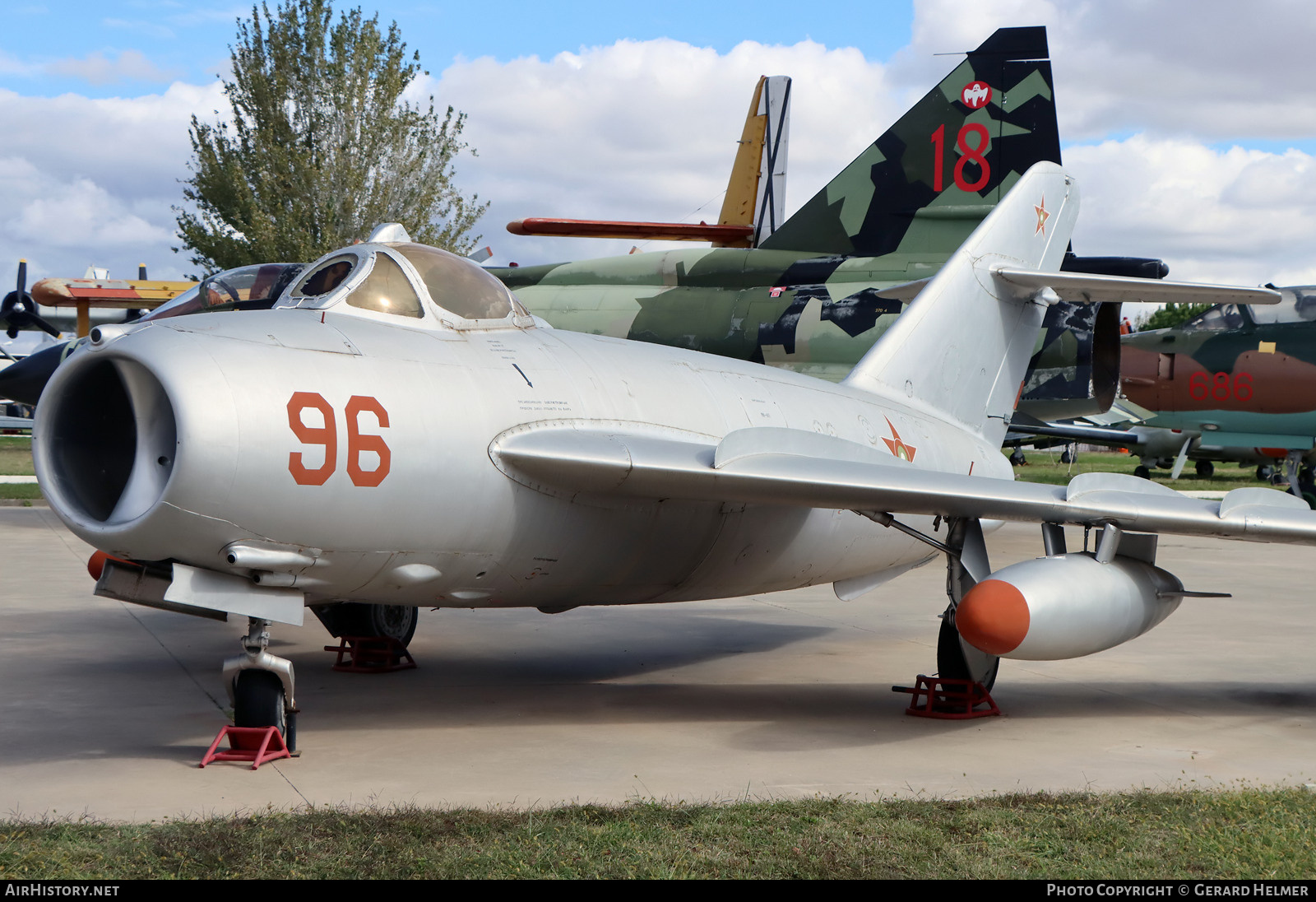Aircraft Photo of 96 | Mikoyan-Gurevich MiG-17F | Bulgaria - Air Force | AirHistory.net #745449