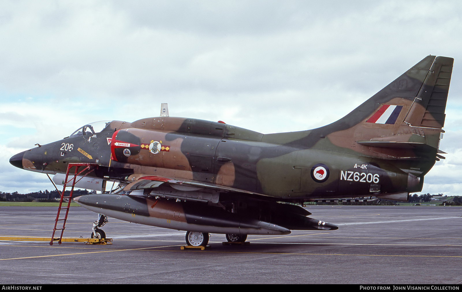 Aircraft Photo of NZ6206 | Douglas A-4K Skyhawk | New Zealand - Air Force | AirHistory.net #745546
