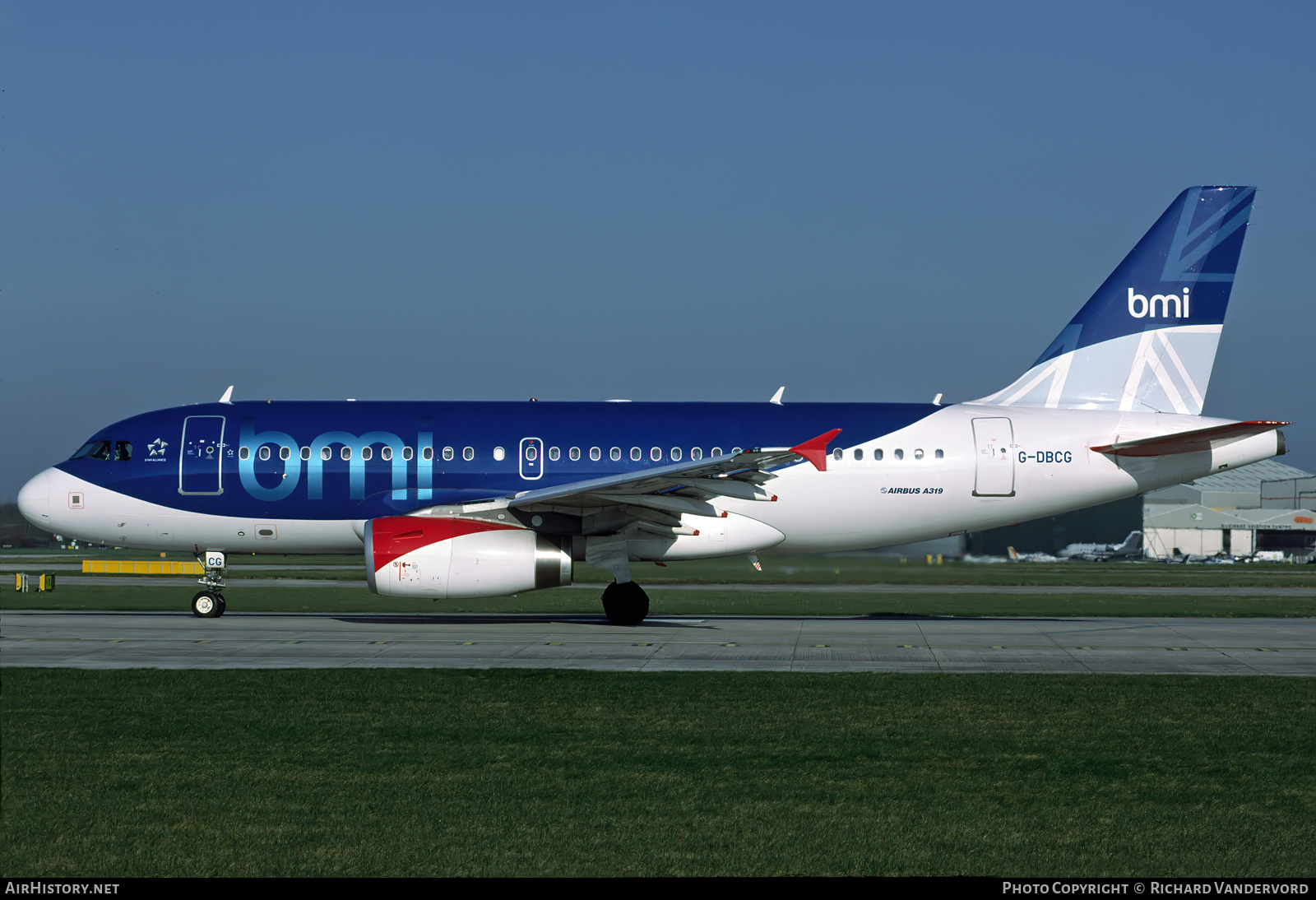 Aircraft Photo of G-DBCG | Airbus A319-131 | BMI - British Midland International | AirHistory.net #745620