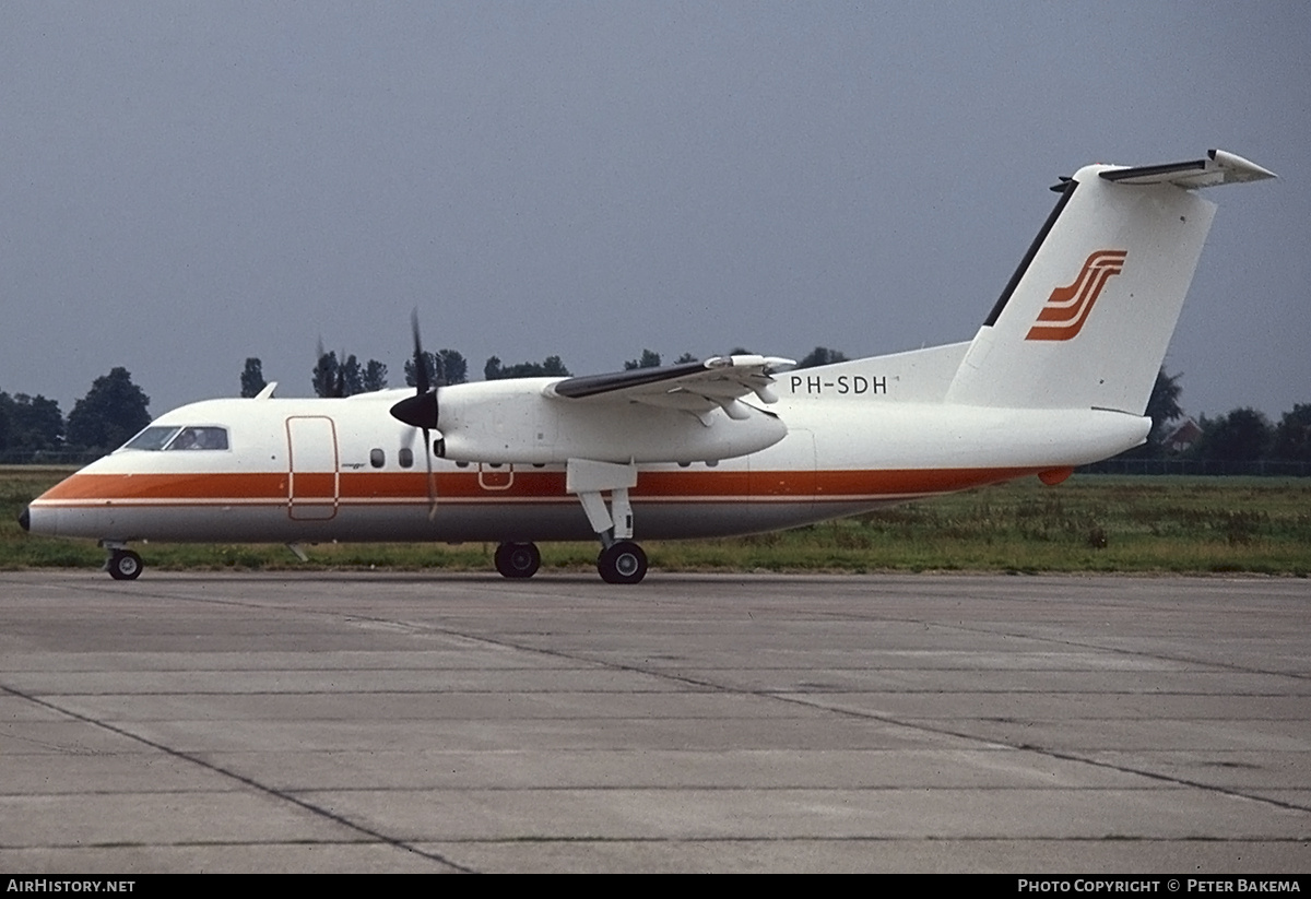 Aircraft Photo of PH-SDH | De Havilland Canada DHC-8-102 Dash 8 | Schreiner Airways | AirHistory.net #745639