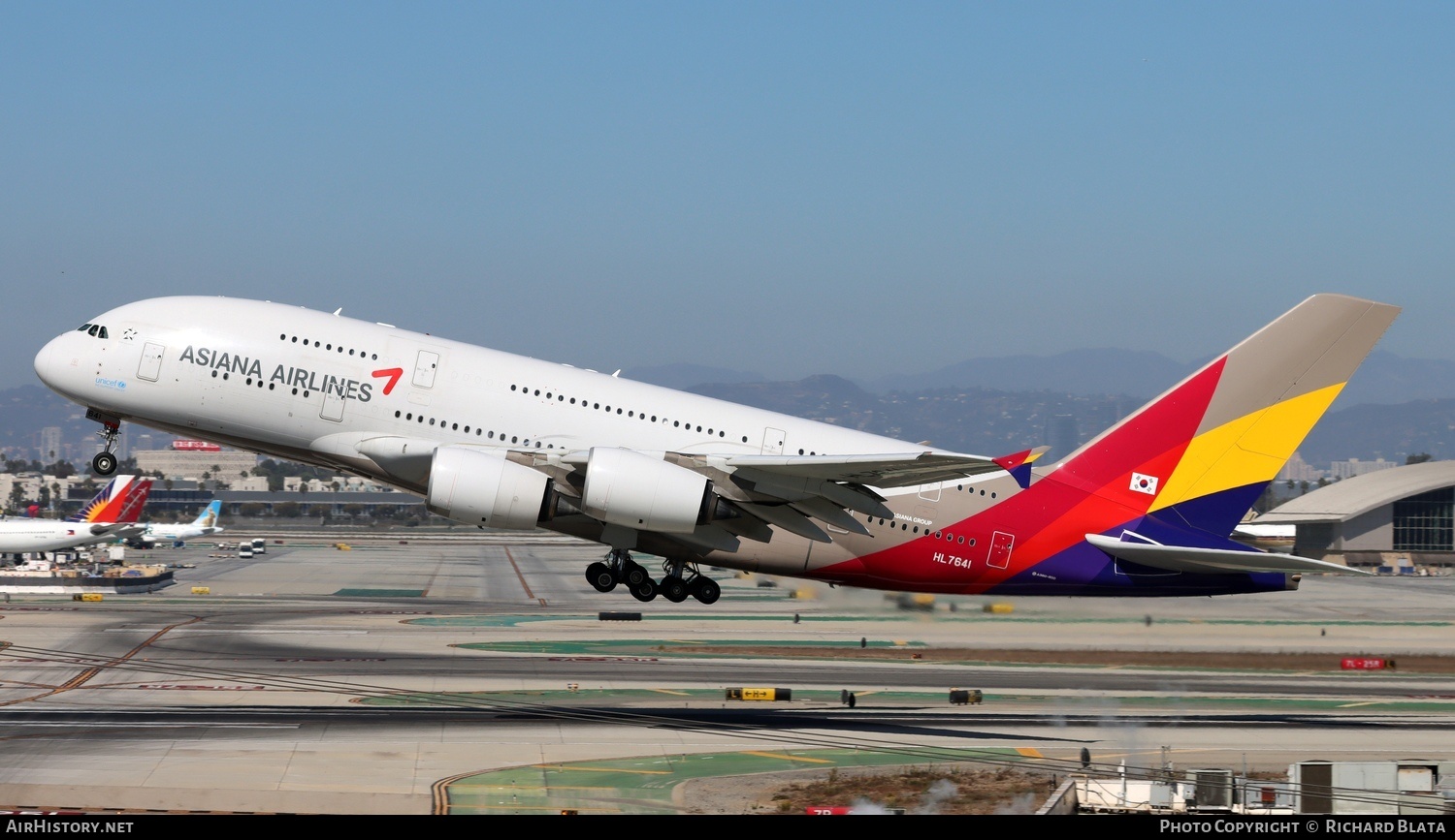 Aircraft Photo of HL7641 | Airbus A380-841 | Asiana Airlines | AirHistory.net #745662