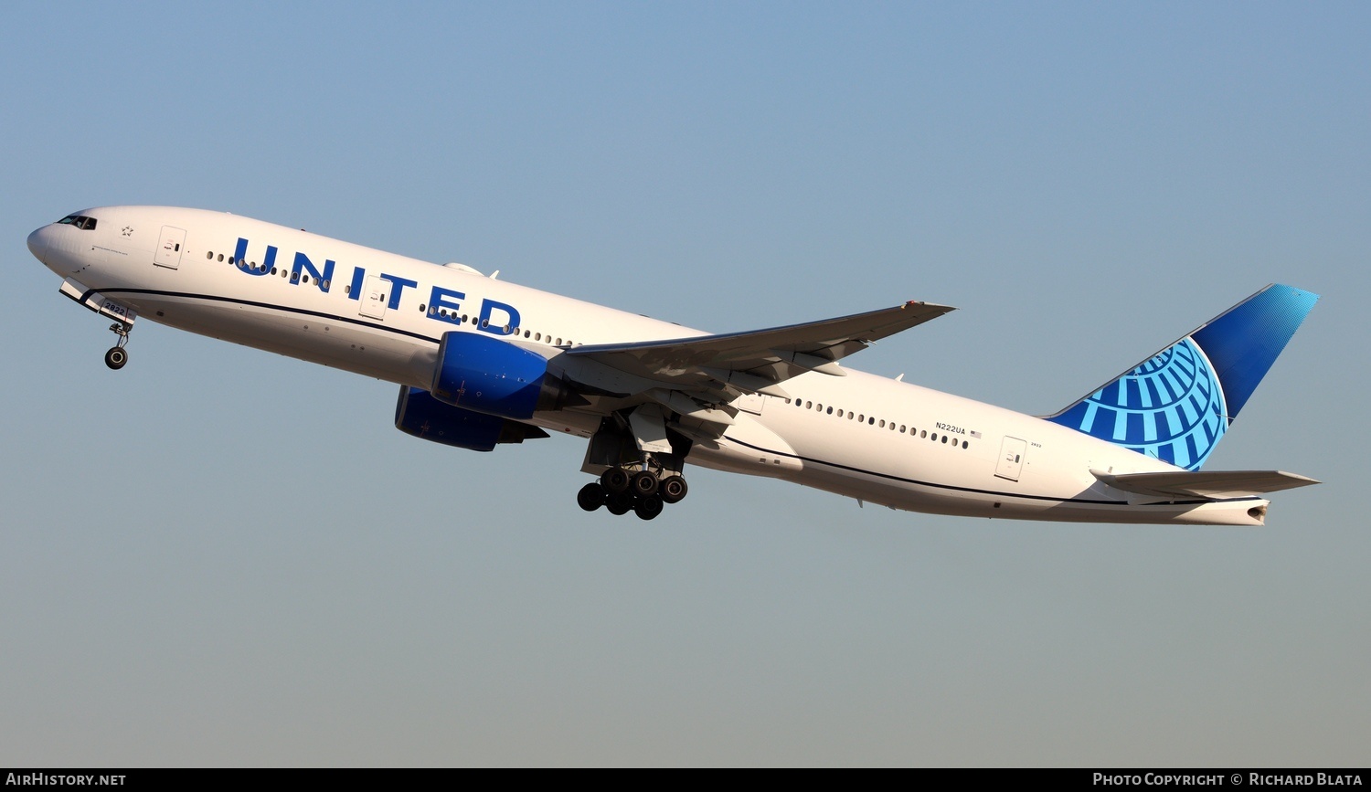 Aircraft Photo of N222UA | Boeing 777-222/ER | United Airlines | AirHistory.net #745669
