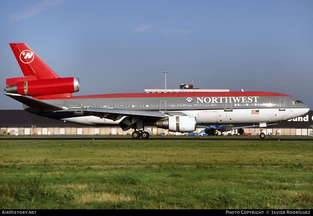 Aircraft Photo of N221NW | McDonnell Douglas DC-10-30 | Northwest Airlines | AirHistory.net #745835